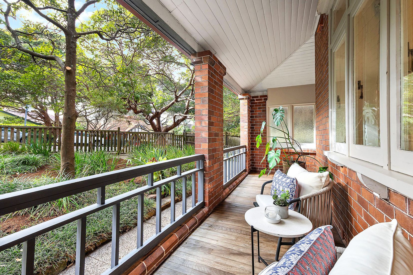11 Shirley Road, Roseville, NSW 2069