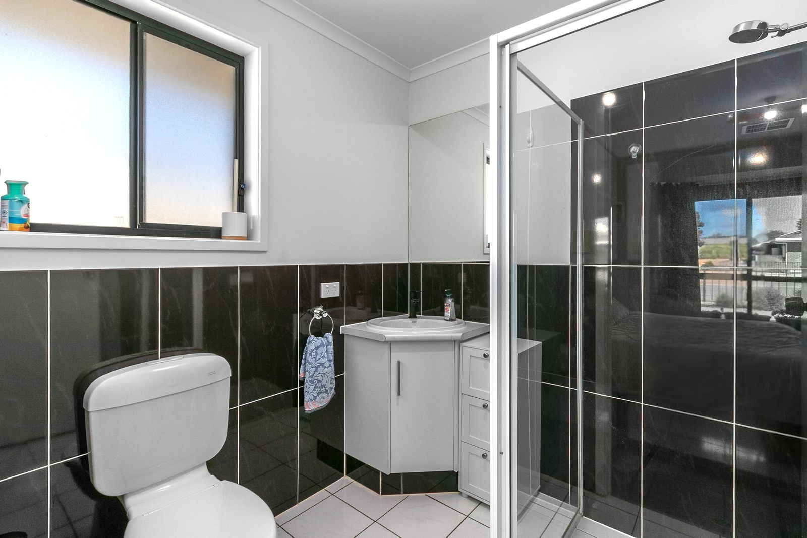 5 George Street — photo 26 of 30