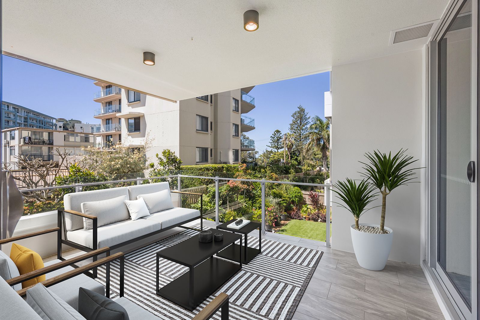 59 Marine Parade, Redcliffe QLD 4020