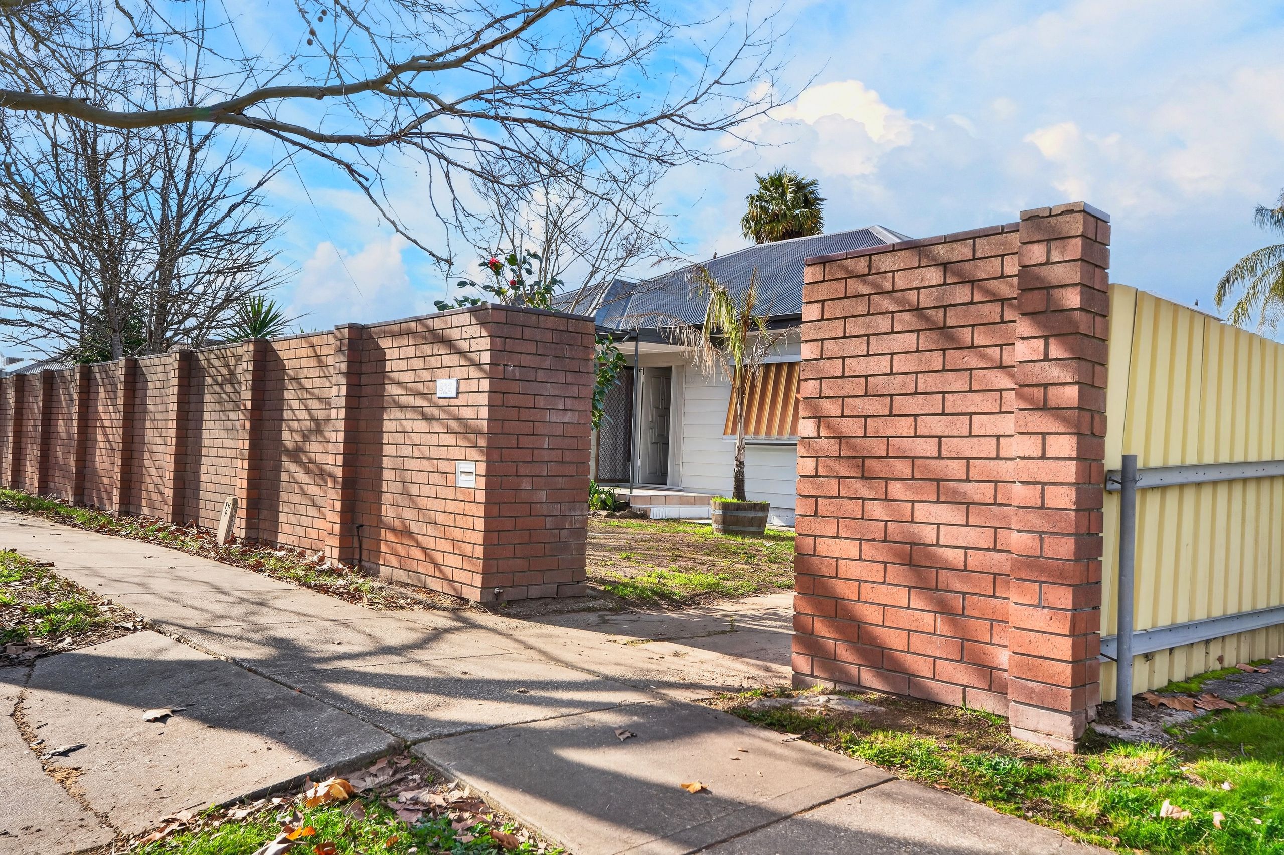 422 Urana Road, Lavington, NSW 2641