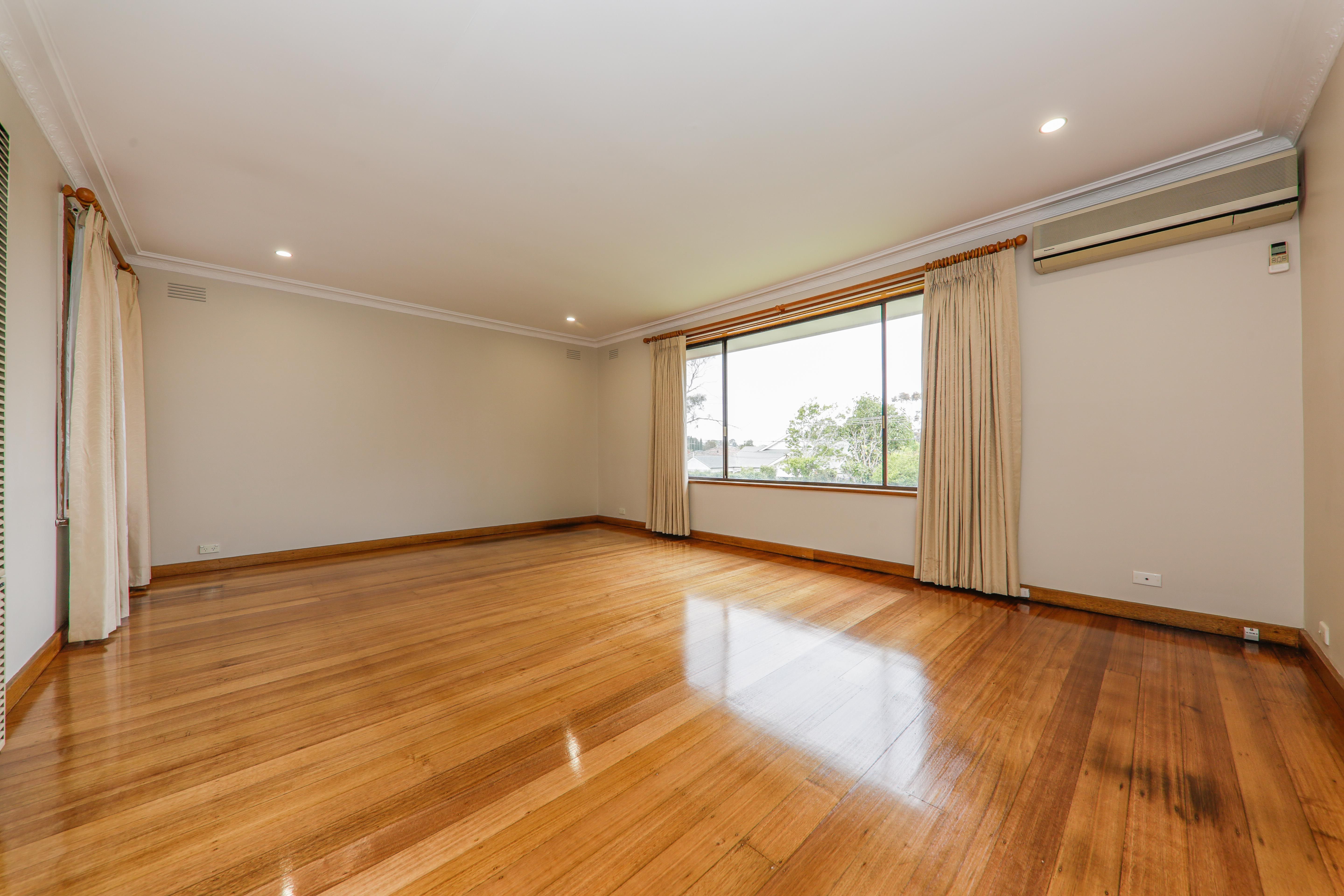 19 Kildare Street, Burwood, VIC 3125