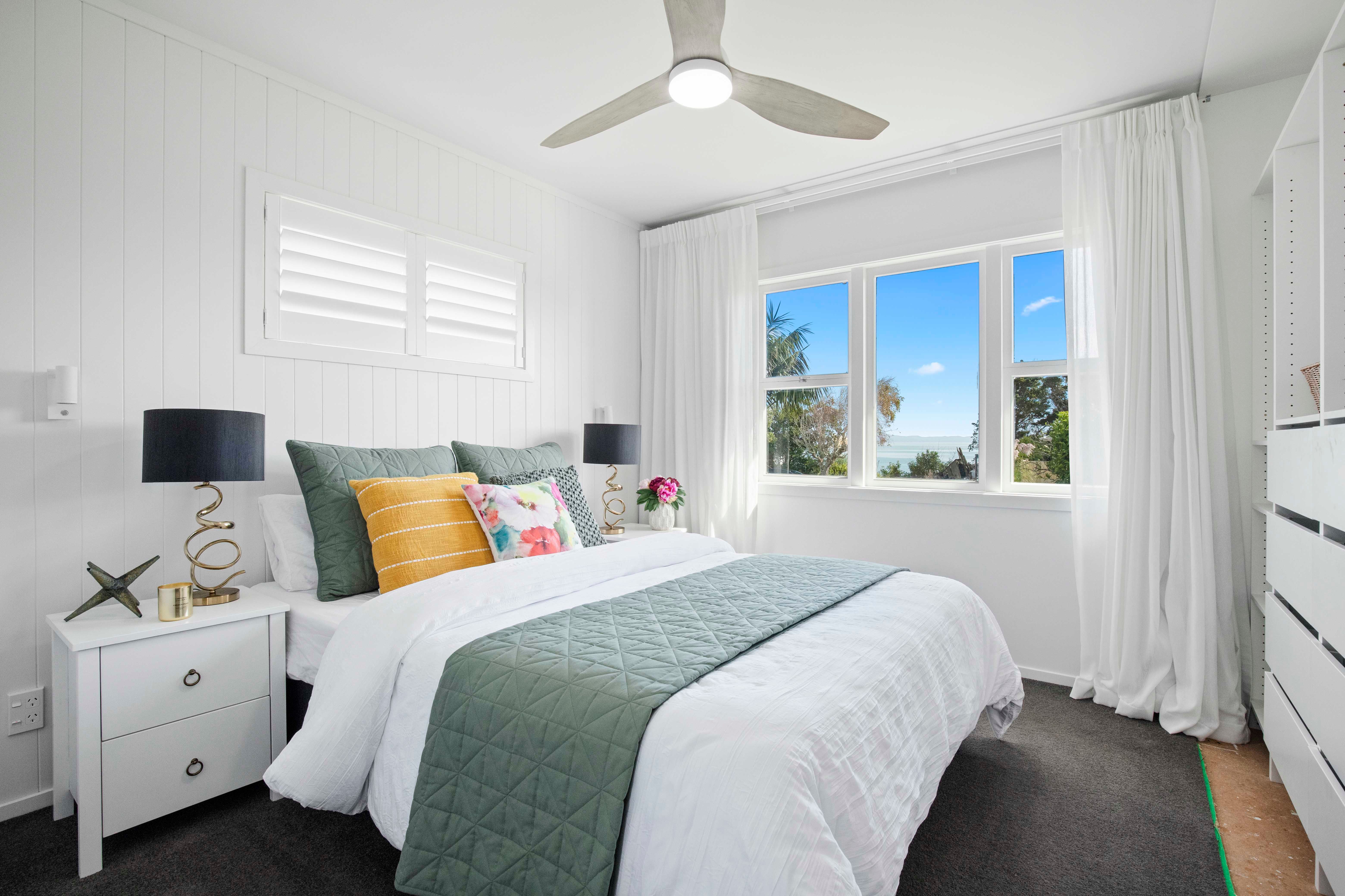 11 Crispe Road, Clarks Beach, Franklin