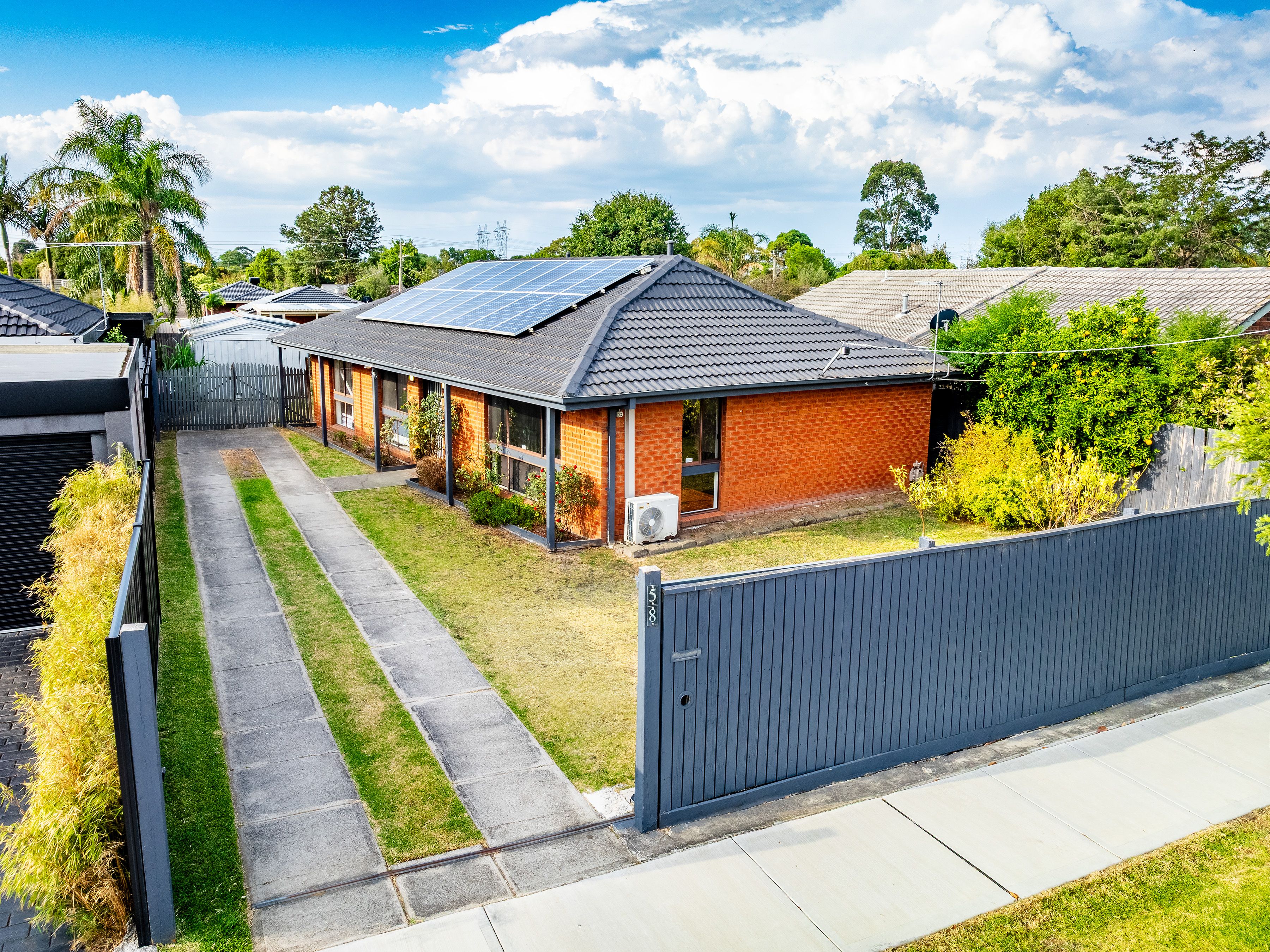 58 Circle Drive North, Cranbourne VIC 3977