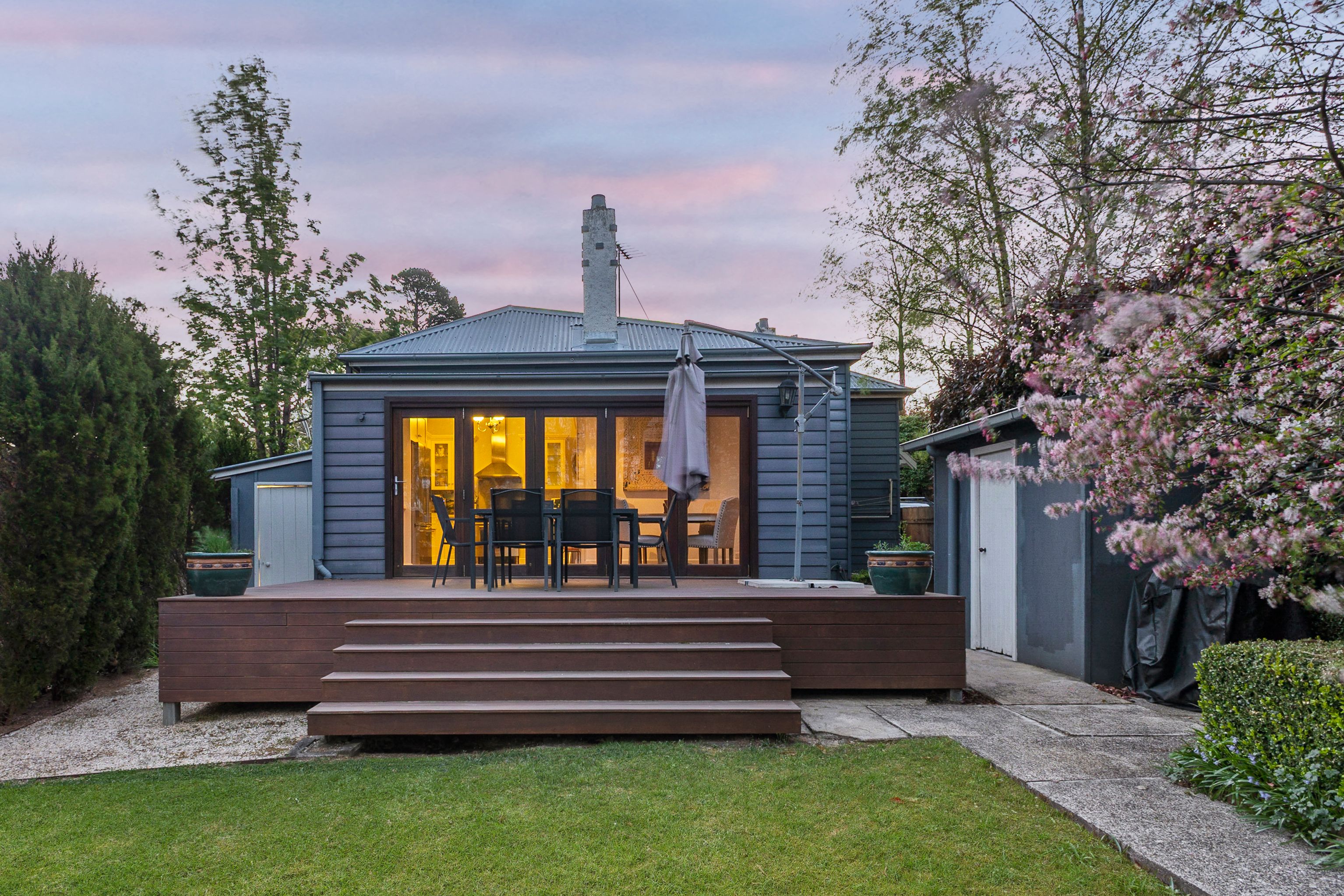 6 Bell Street, Blackheath, NSW 2785