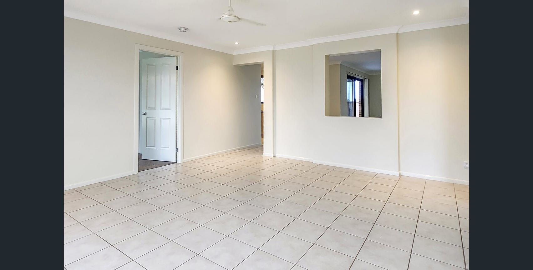 2 St Andrews Way — photo 4 of 11