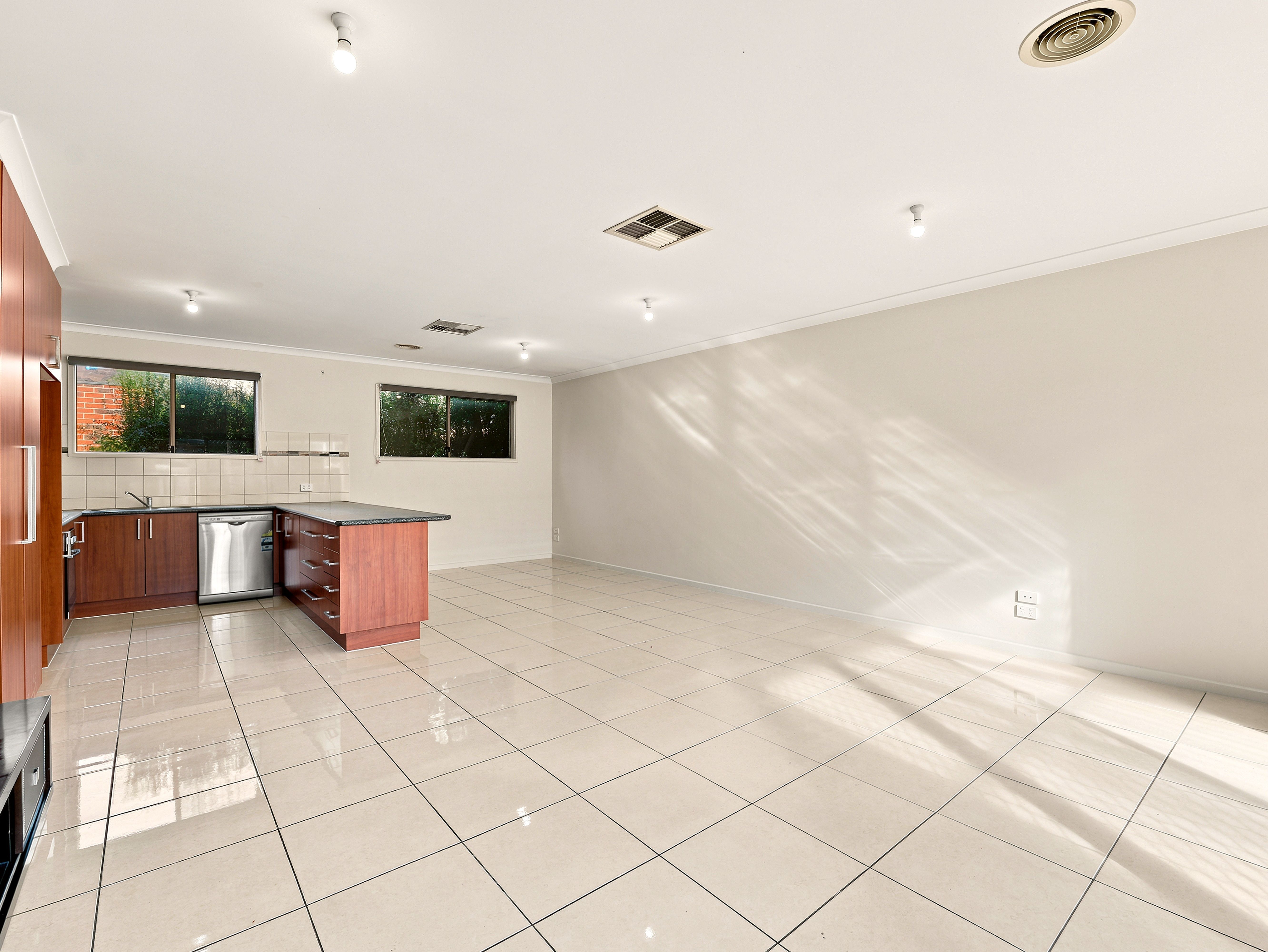 1/4 Bunya Place, Werribee, VIC 3030