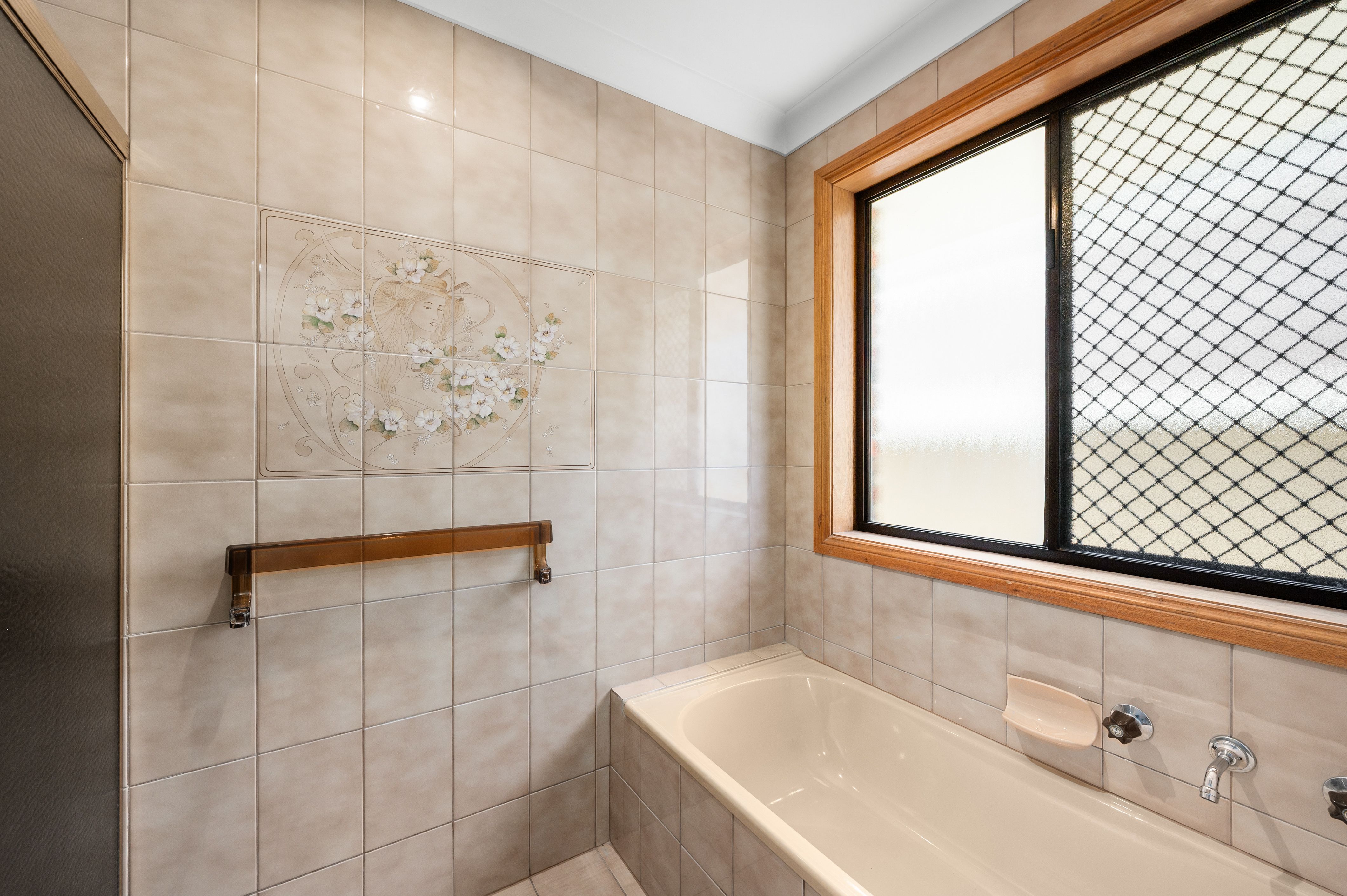 28 Penong Avenue — photo 12 of 17