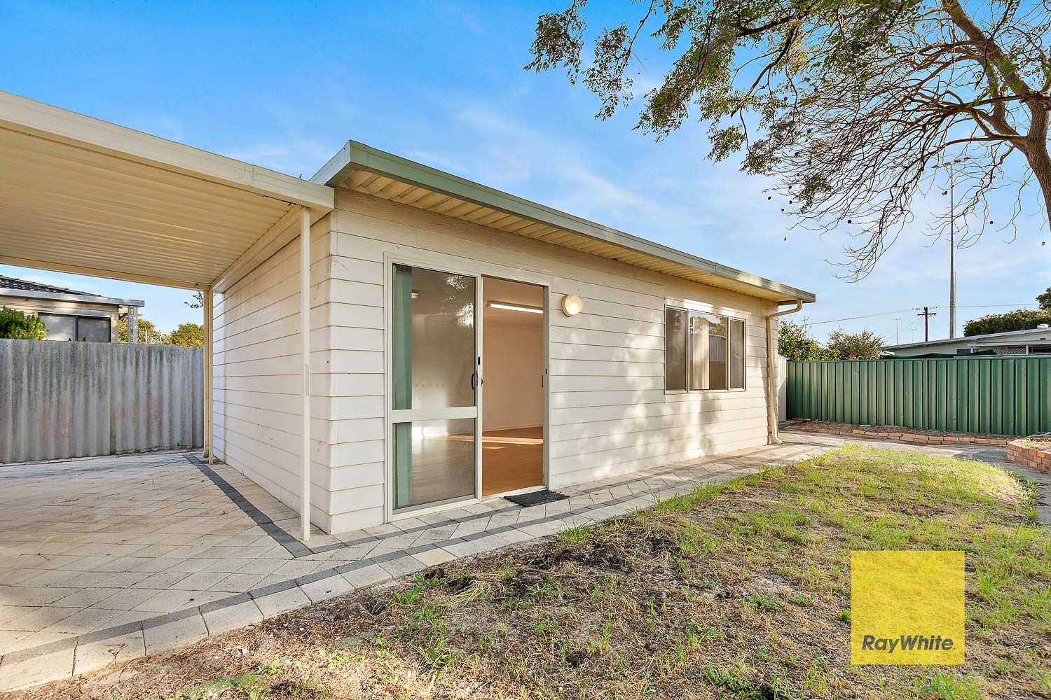 15 Mereworth Road — photo 13 of 16