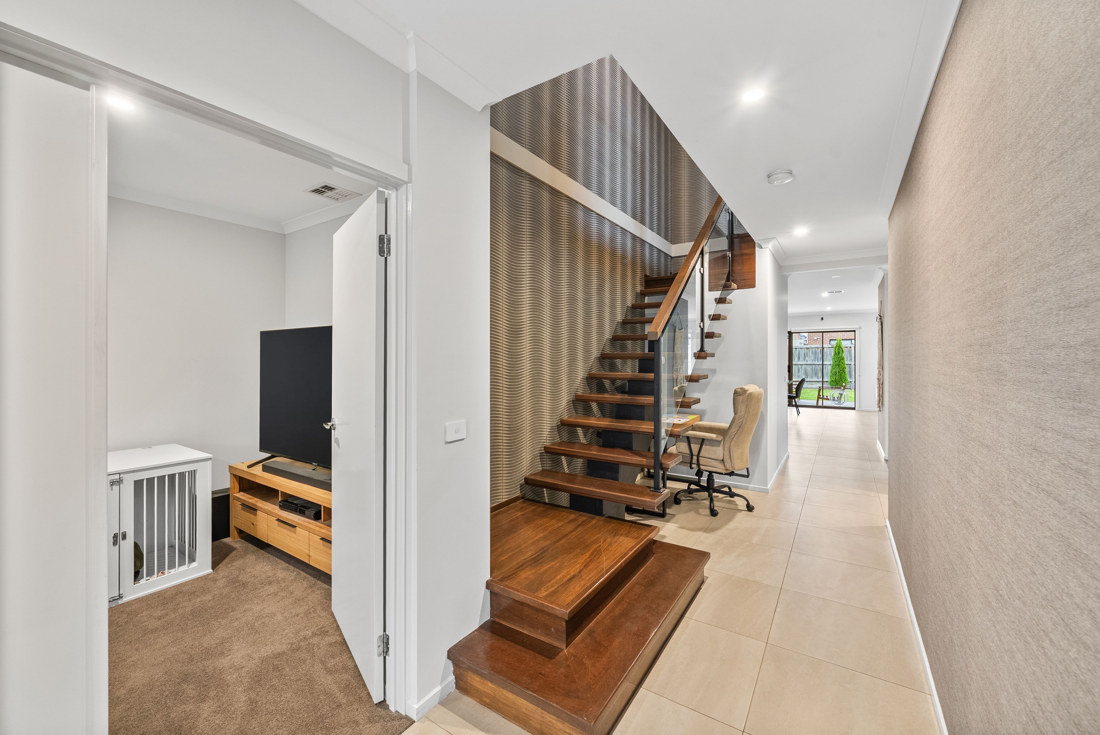 42 Atrium Street — photo 3 of 30