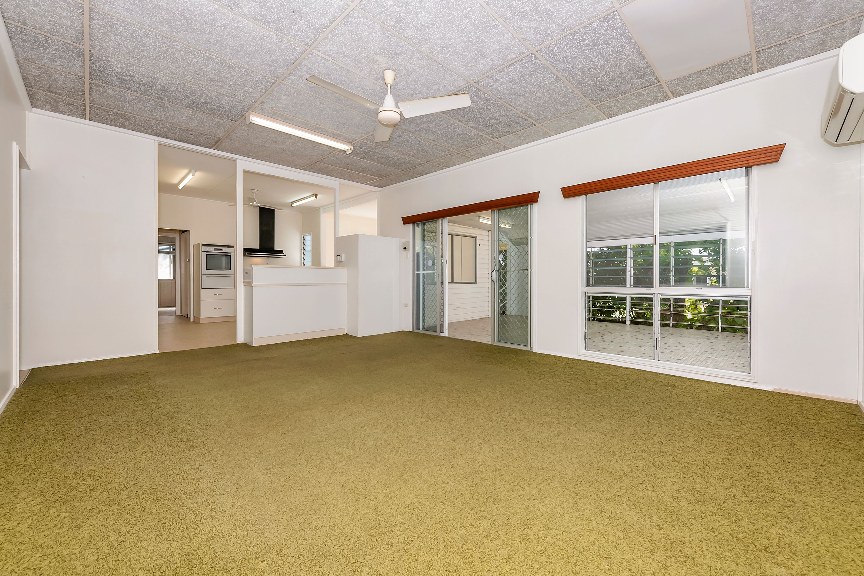 21 Price Street, Belgian Gardens, QLD 4810