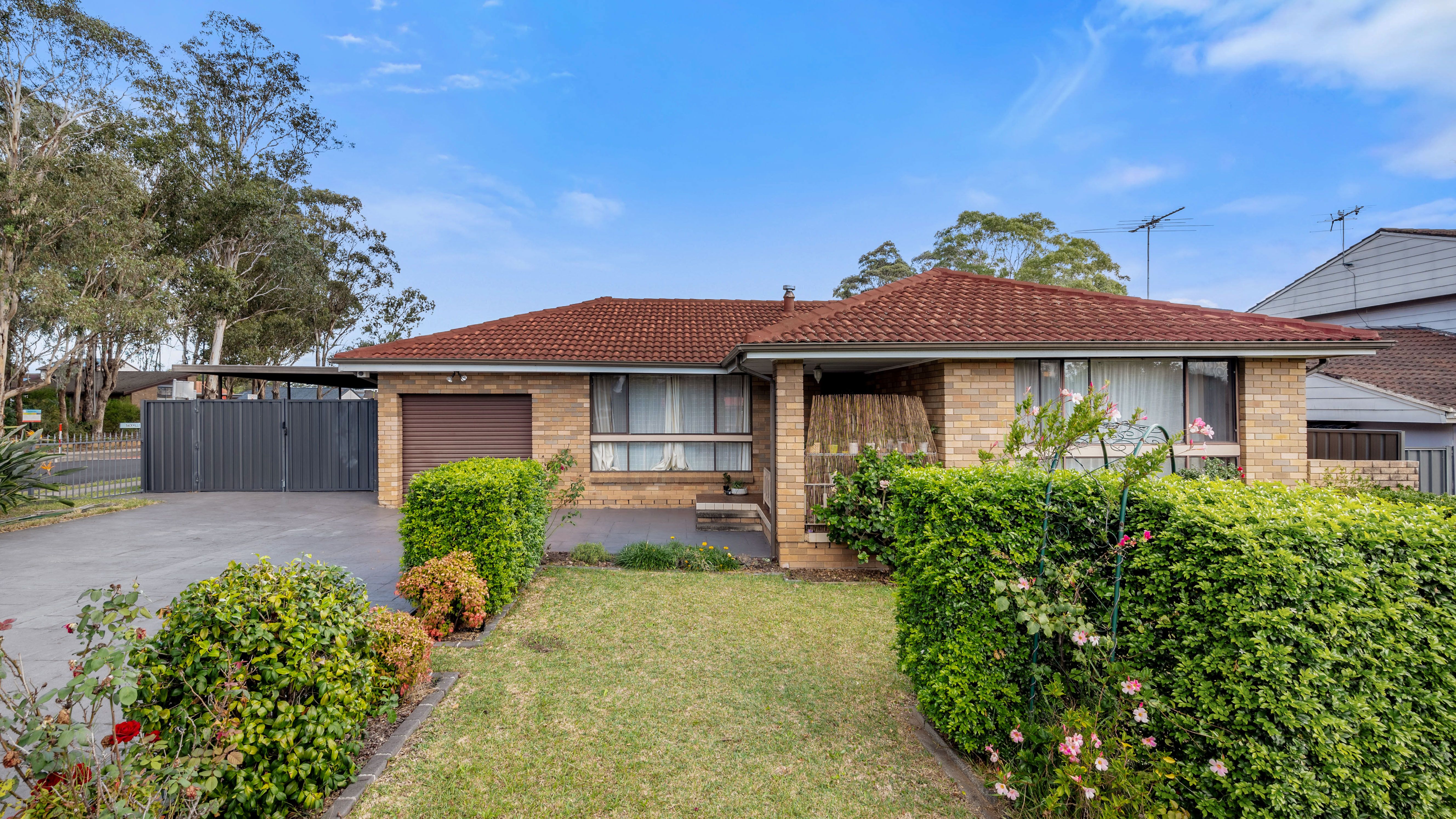 1 Bradley Street, Ingleburn, NSW 2565