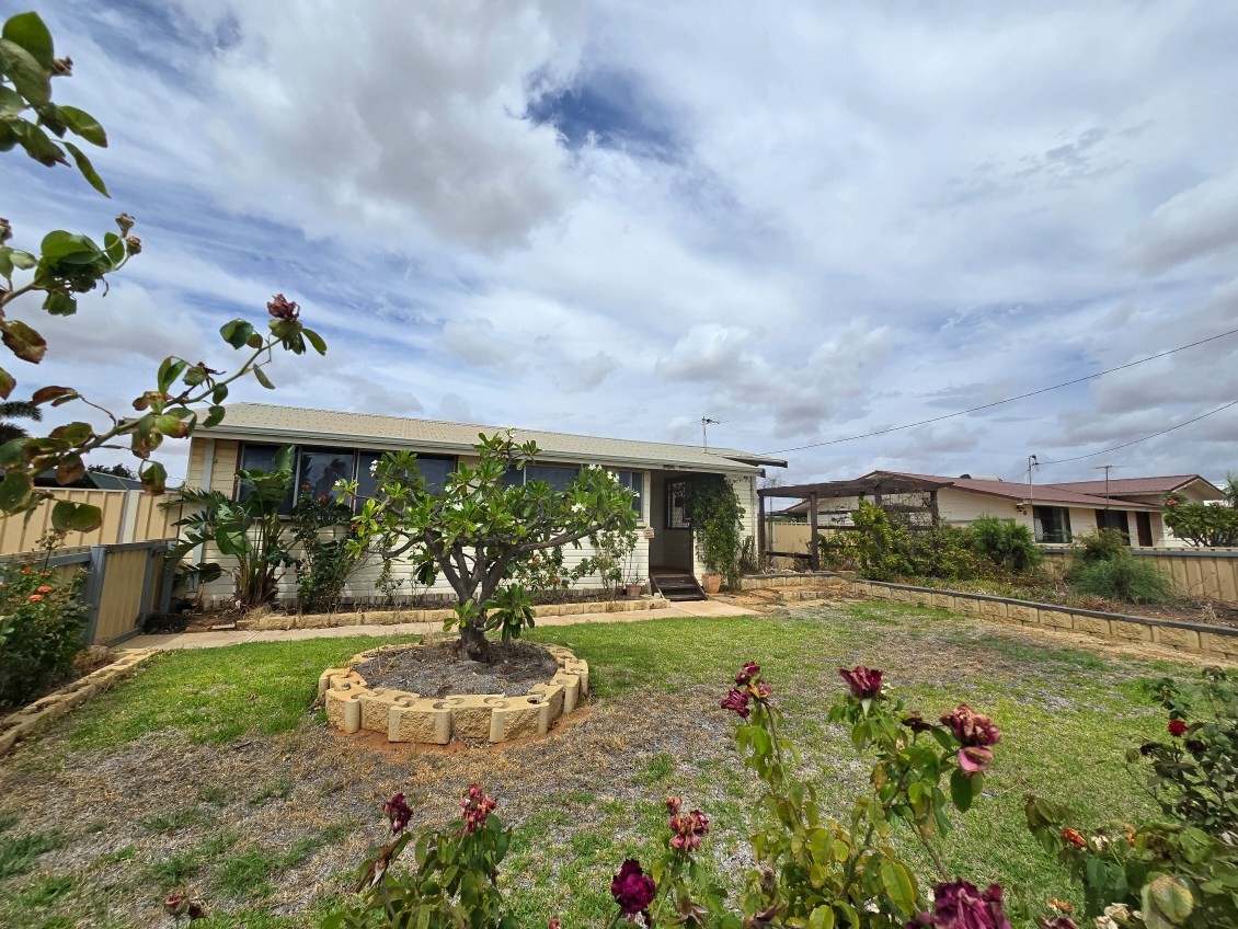 13 Mcleod Street, South Carnarvon, WA 6701