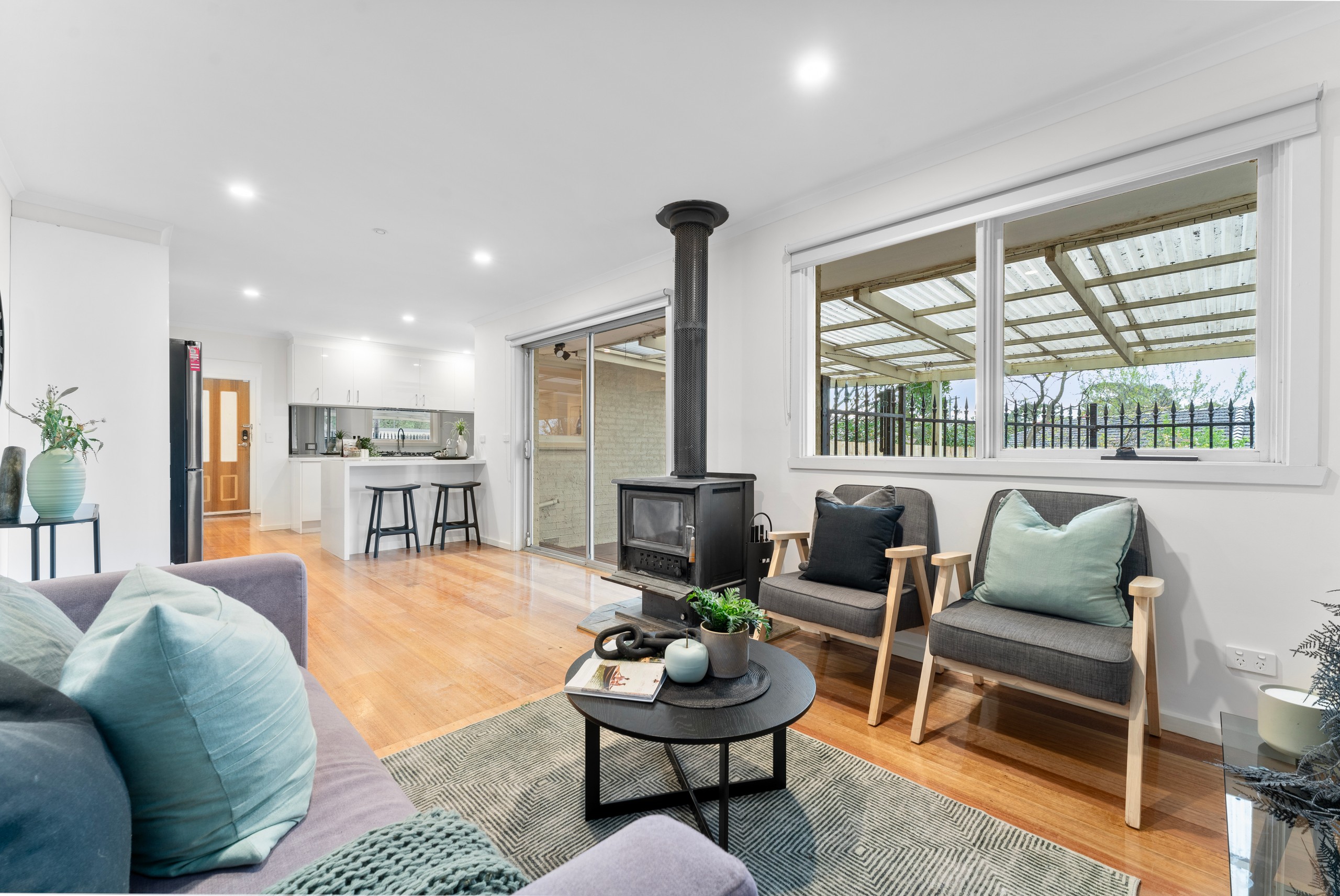 37 Cambden Park Parade, Ferntree Gully, VIC 3156