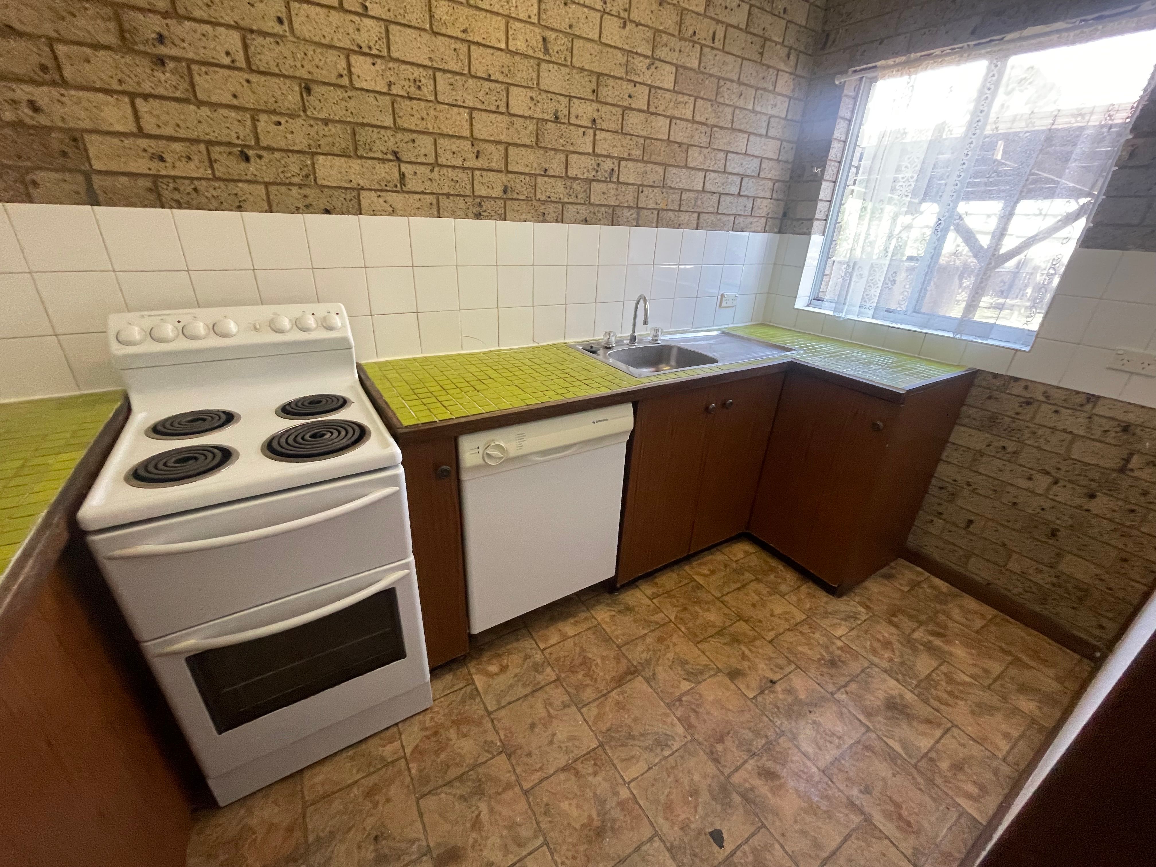 5/85-87 Victoria Street — photo 6 of 9