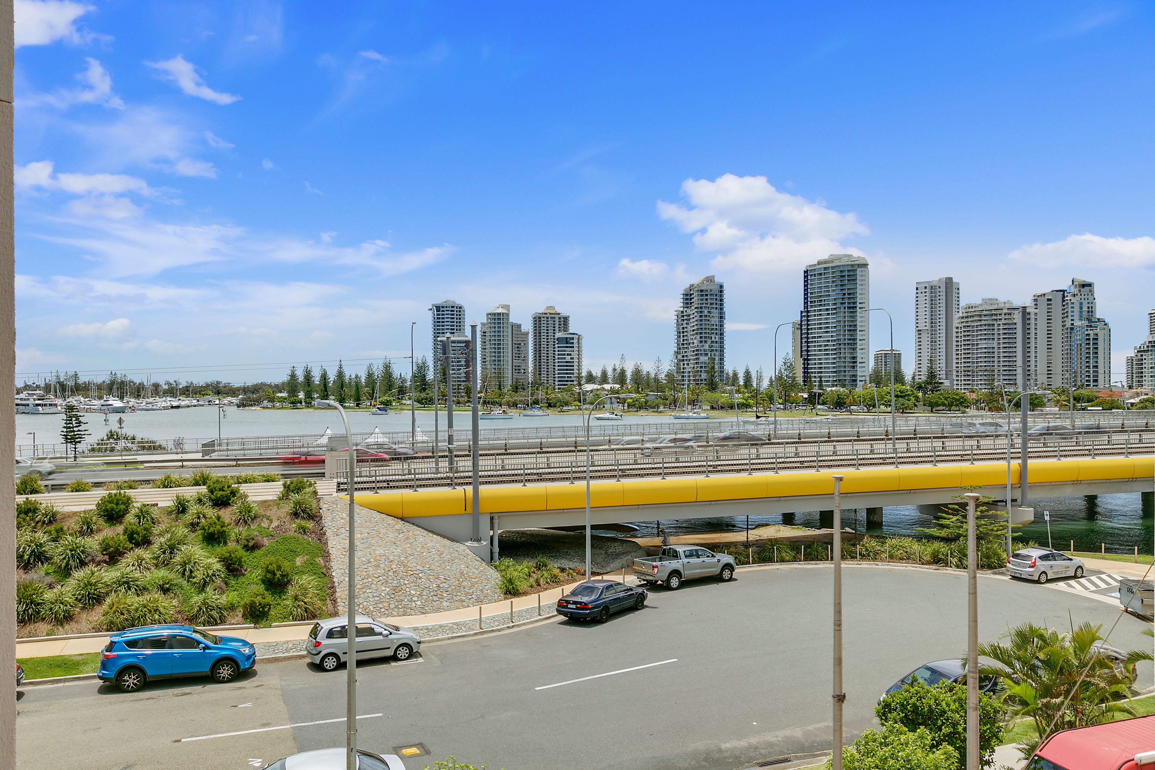 2 Barney Street, Southport QLD 4215