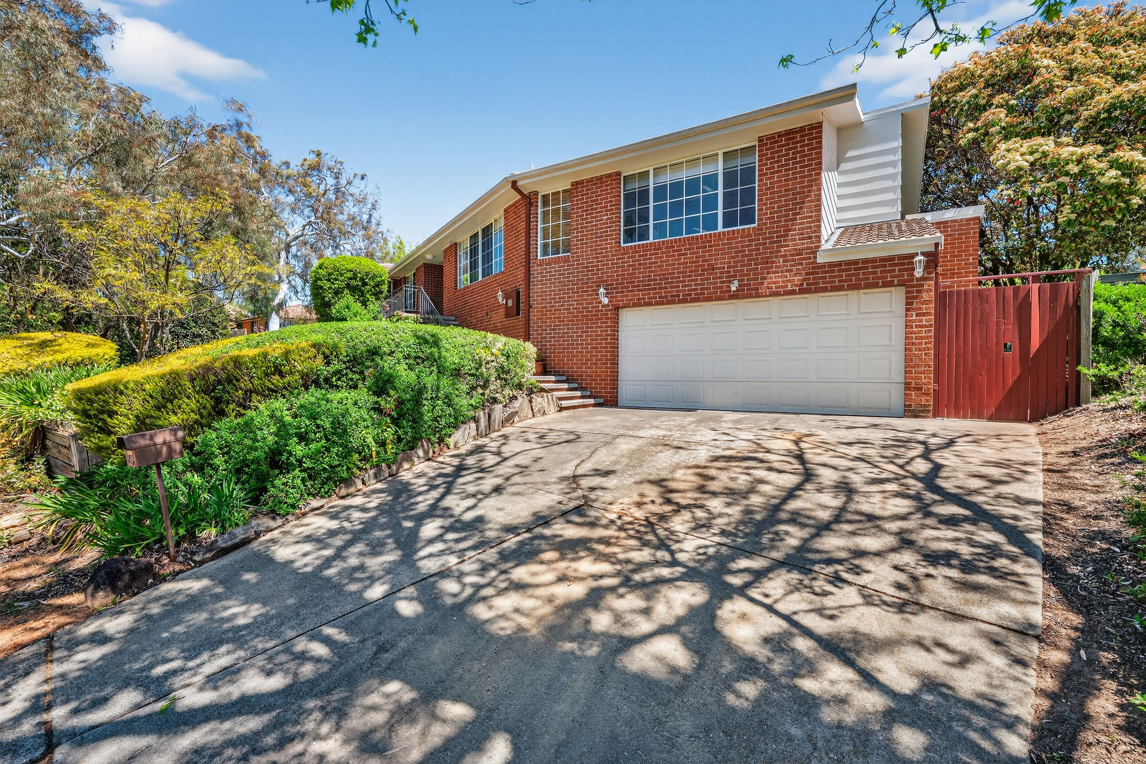 33 Castlereagh Crescent, Macquarie ACT 2614