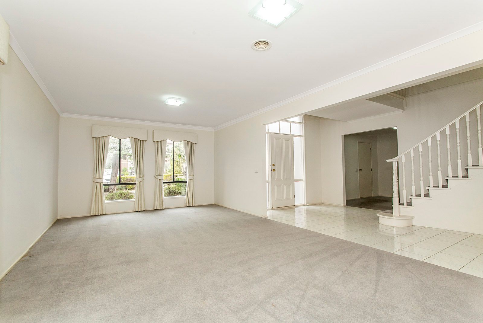 19 Dorothea Mackellar Avenue, Oakleigh East, VIC 3166