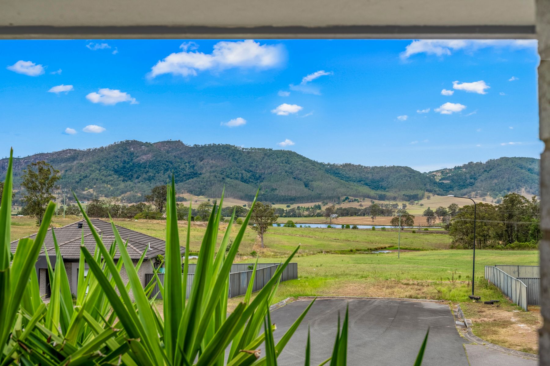18 Farley Parade, Gloucester NSW 2422