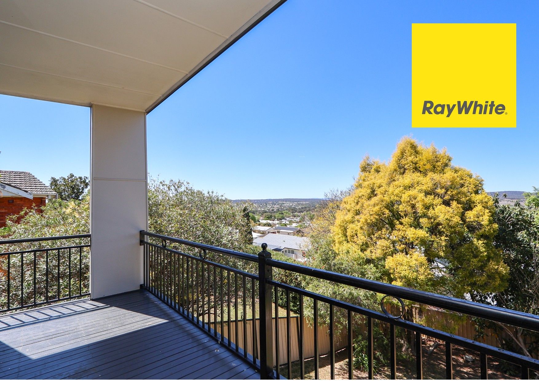 22 Lewin Street — photo 14 of 15