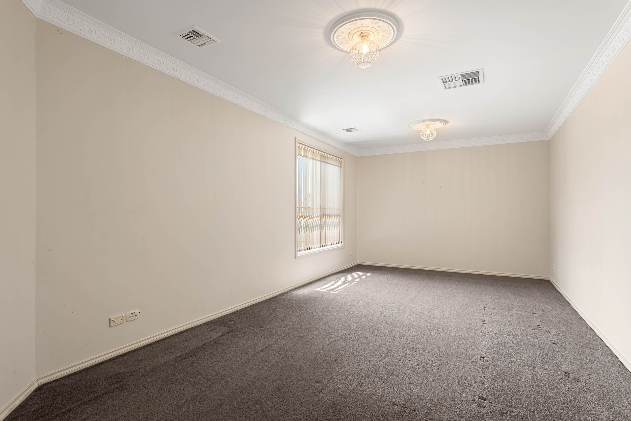 110 Mary Street — photo 4 of 18