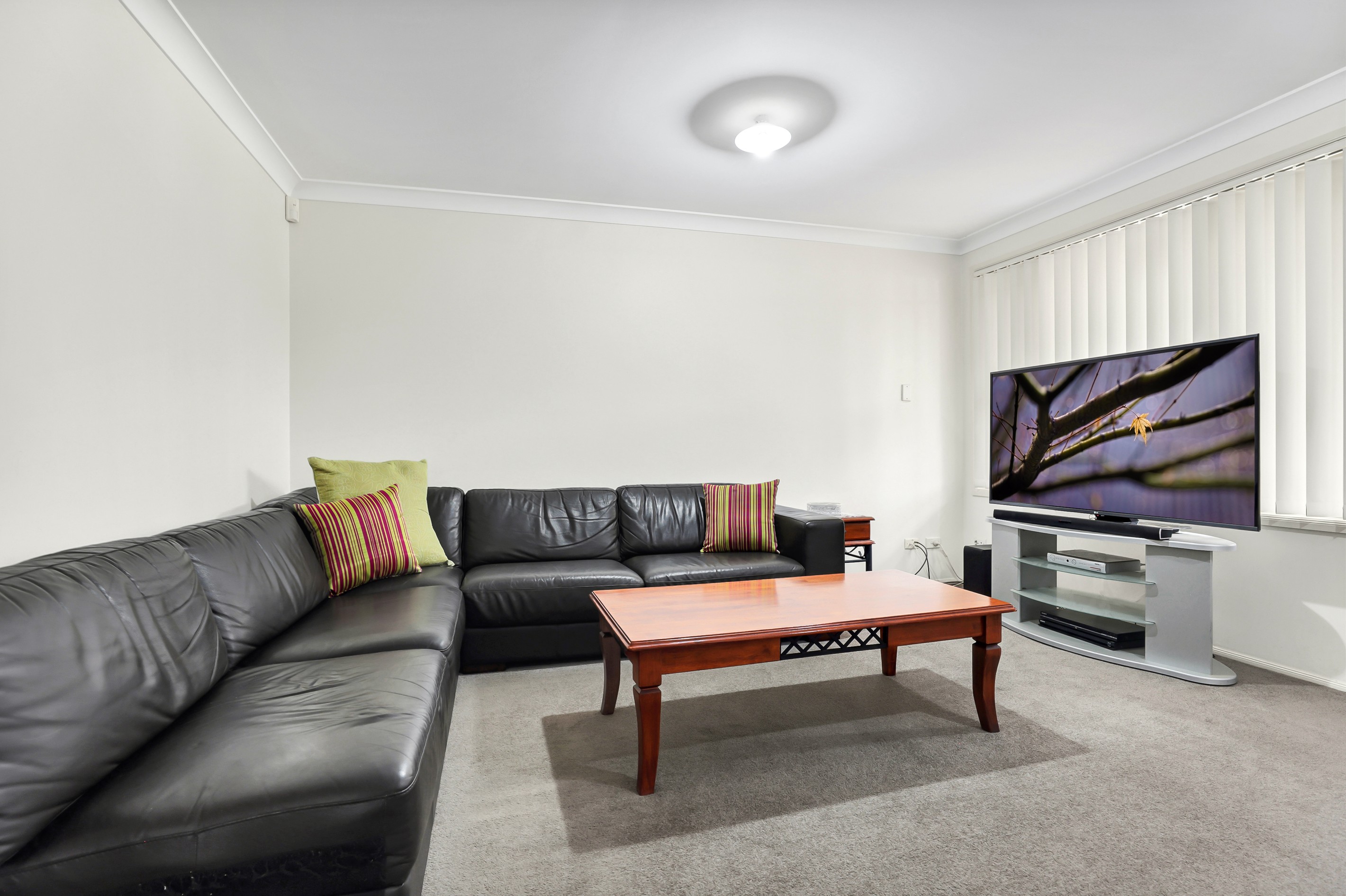 5 Kukundi Drive, Glenmore Park, NSW 2745
