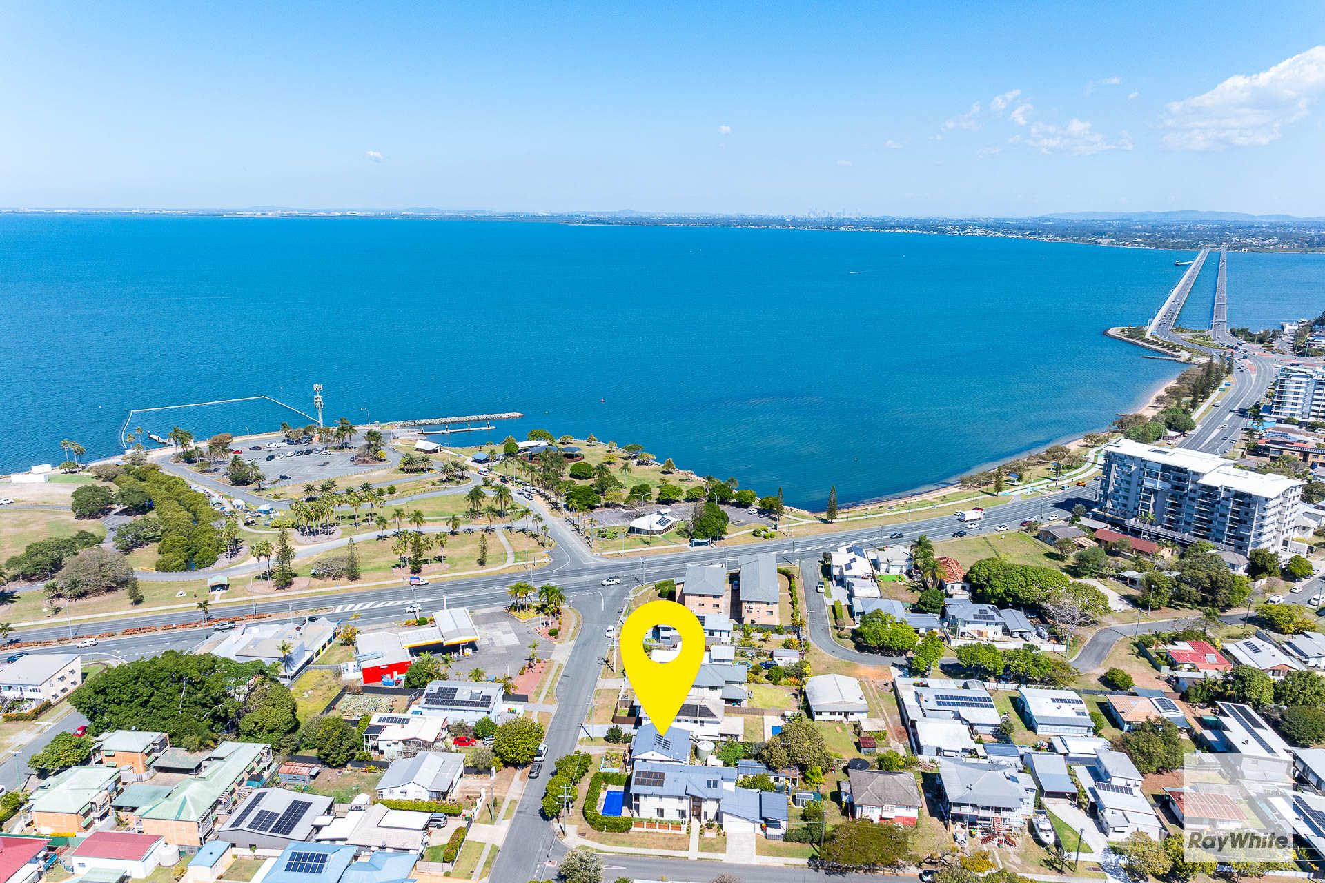 9 Thomas Street — photo from Ray White Redland Bay