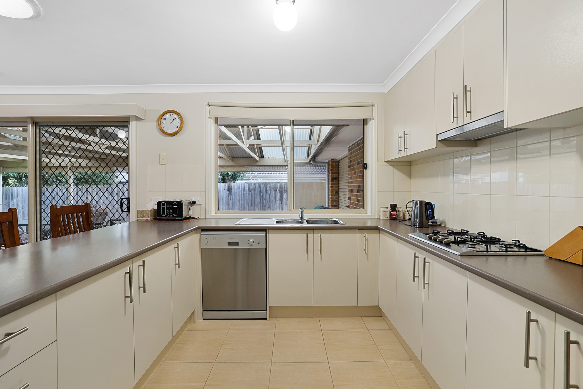 7 Namel Court, Drouin, VIC 3818