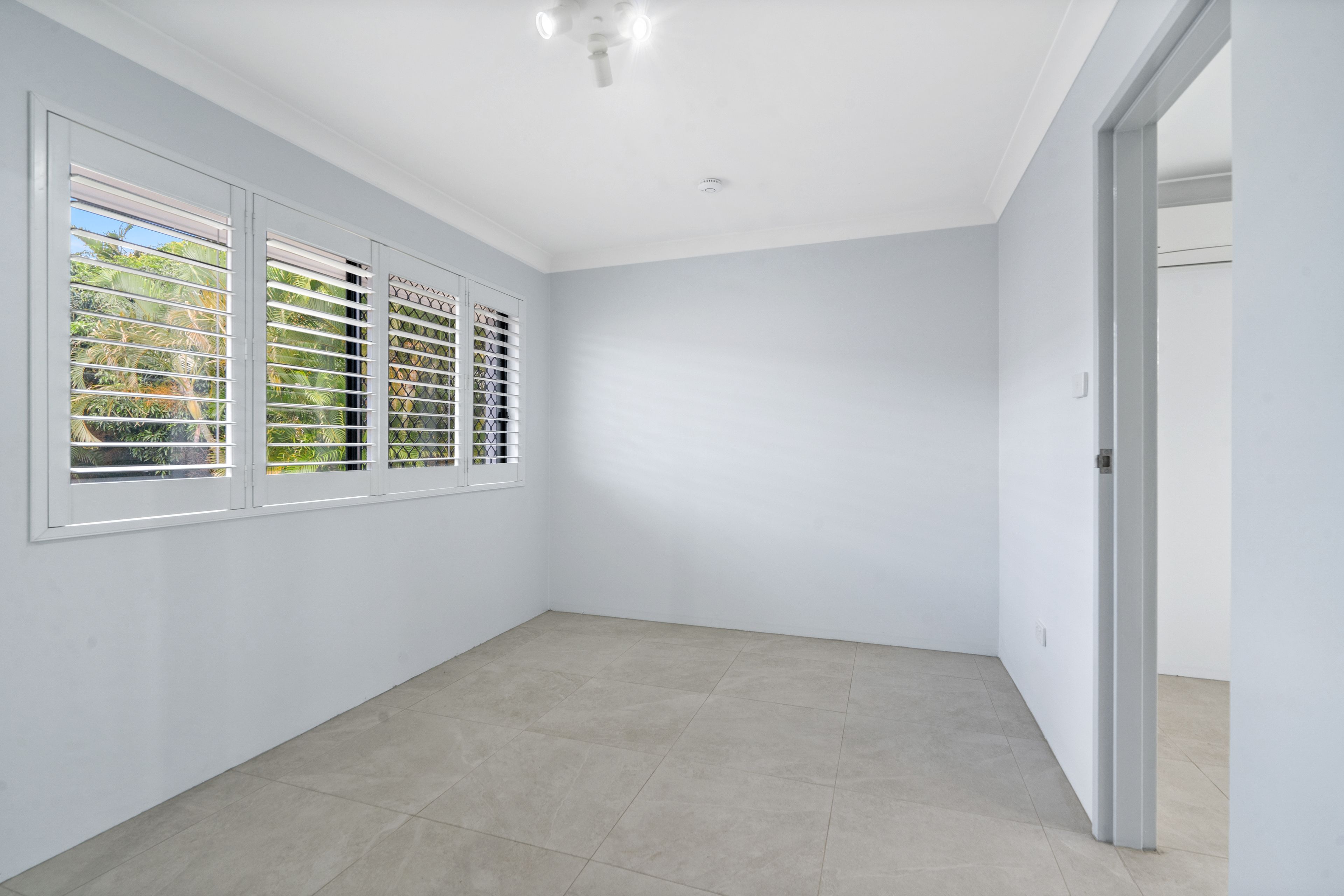 7/32 Grasspan Street — photo 7 of 18