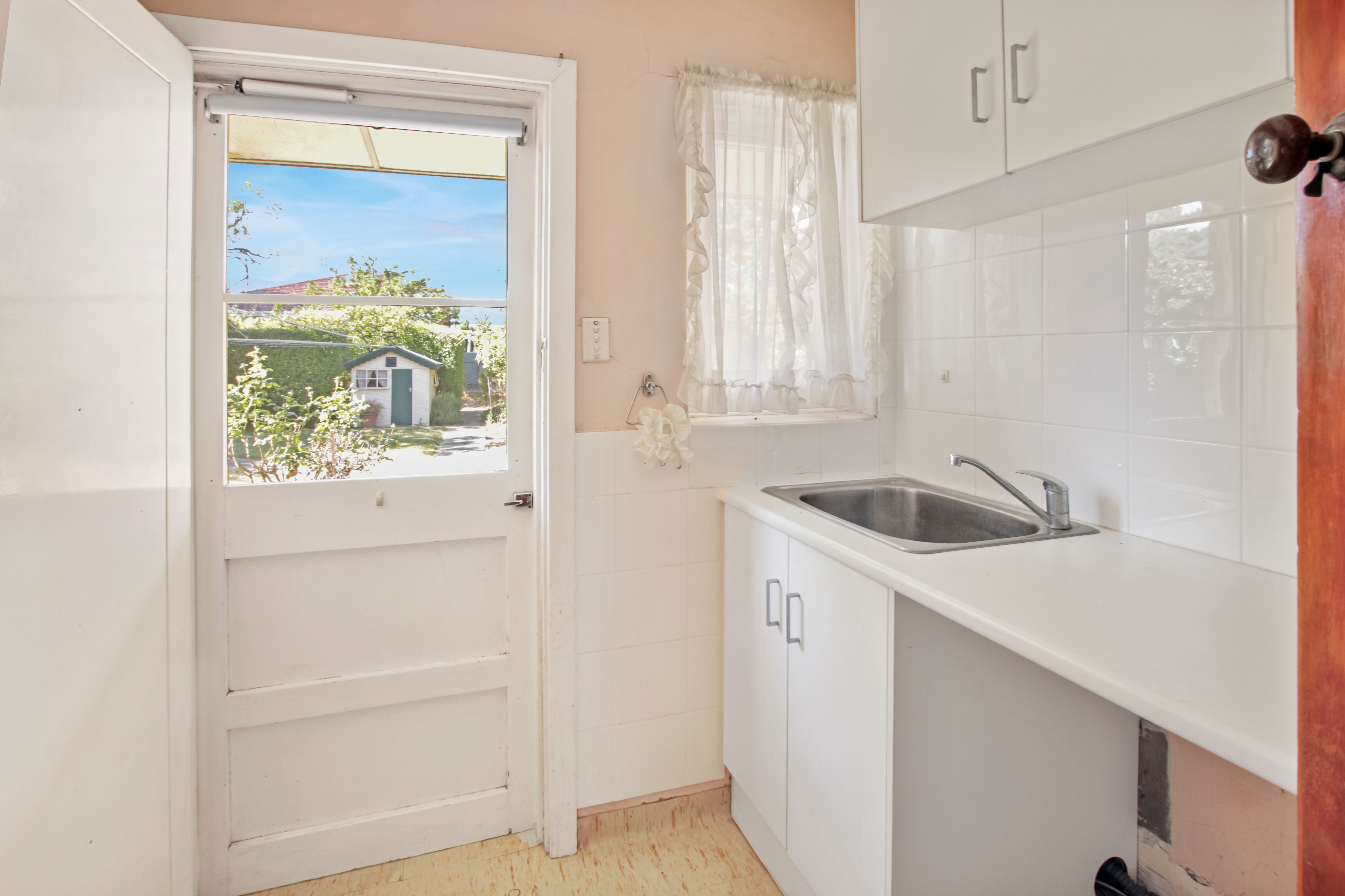 19 Turnbull Road — photo 10 of 13