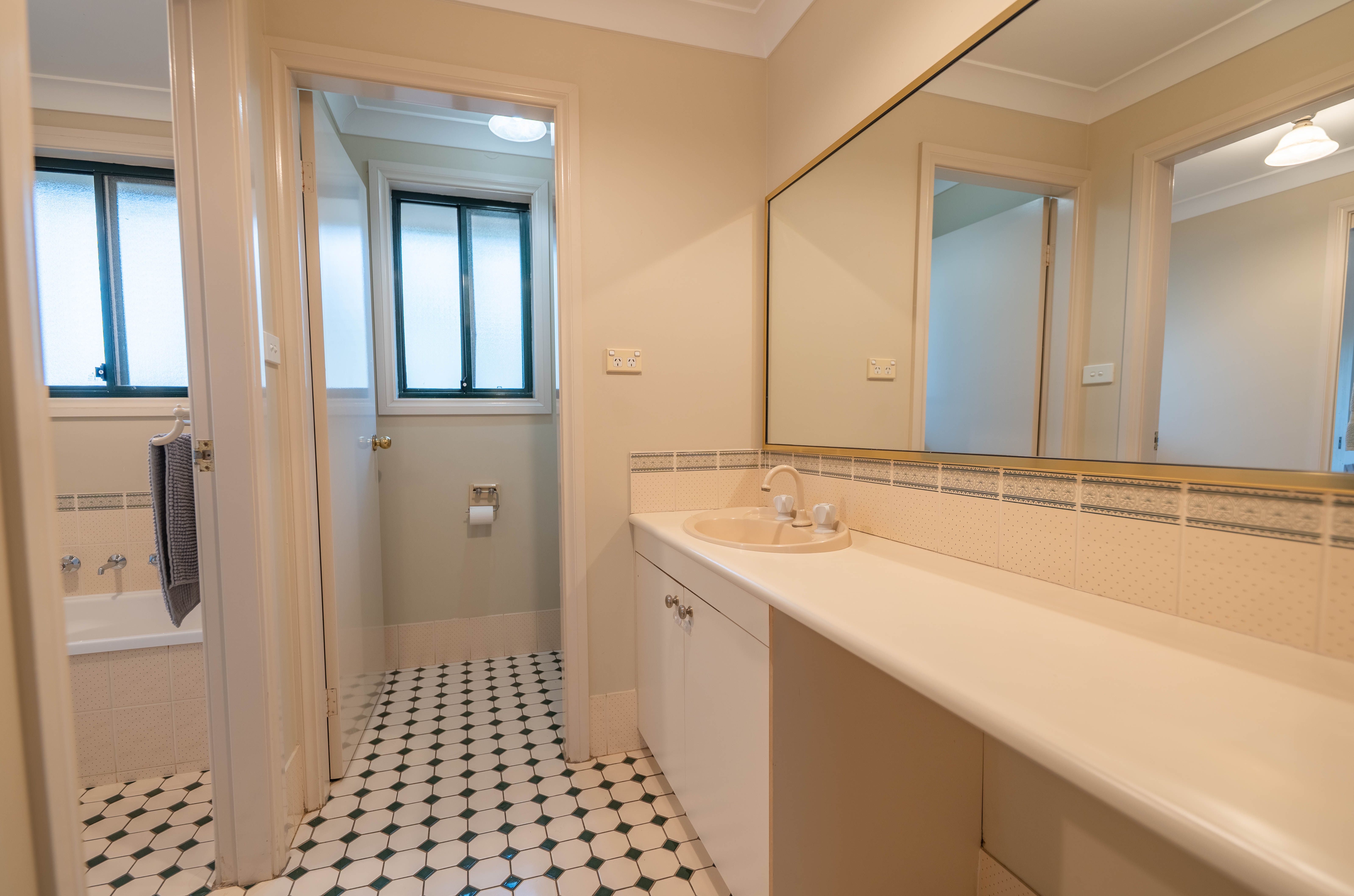 149 Farnell Street — photo 7 of 18