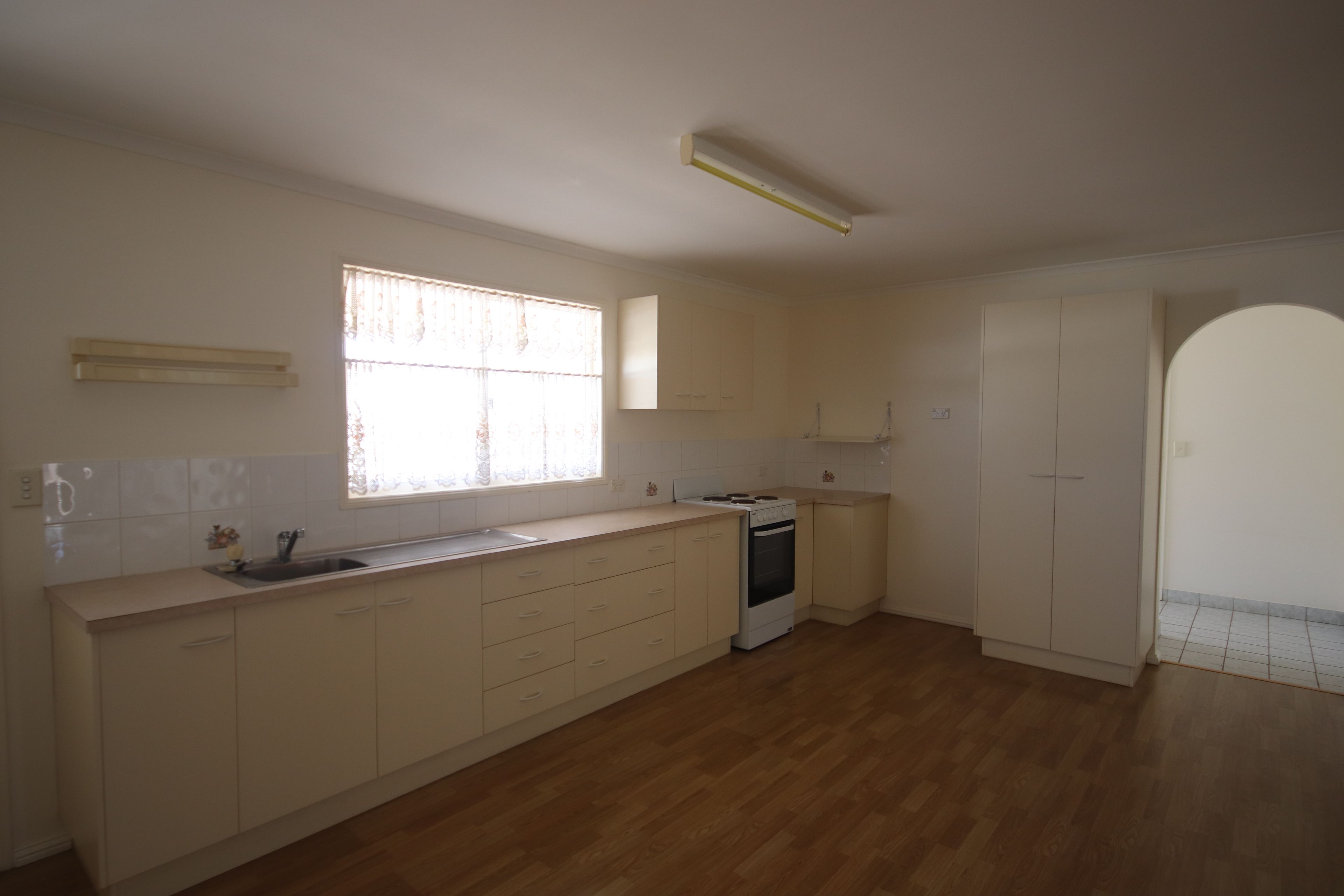 112 Lyons Street, Mundubbera, QLD 4626