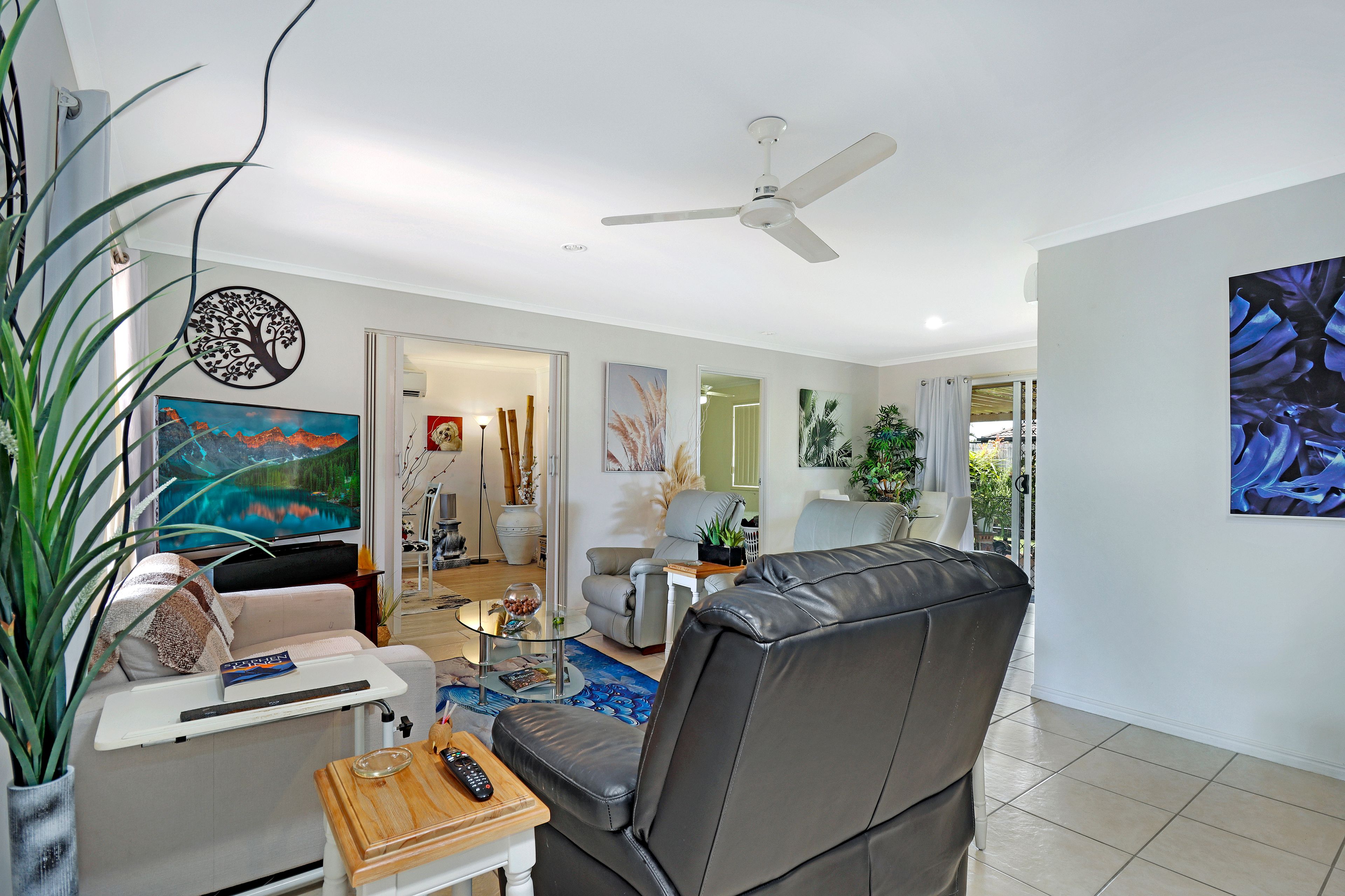 27 Bunya Court, Eli Waters, QLD 4655