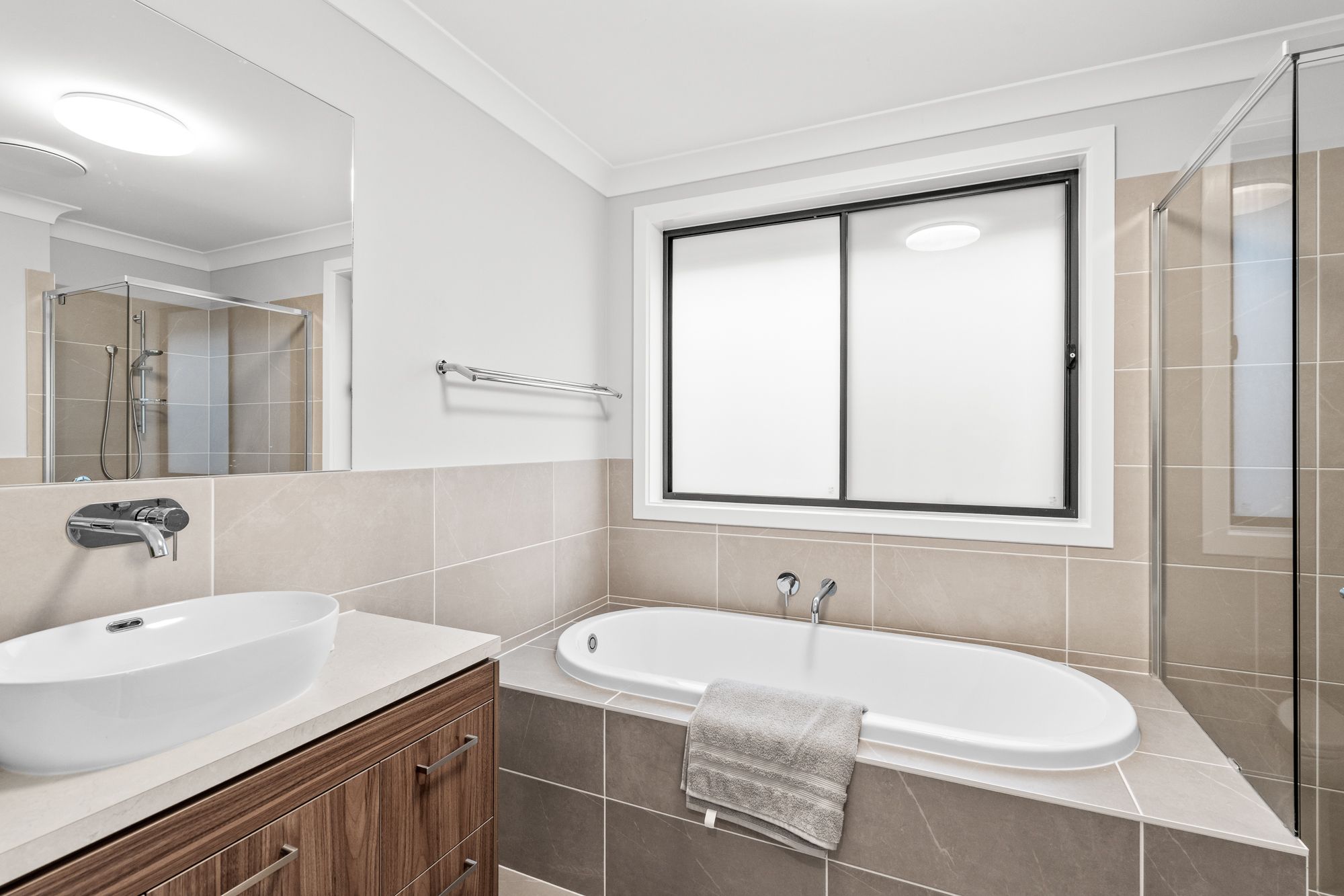 48 Elara Boulevard — photo 10 of 19