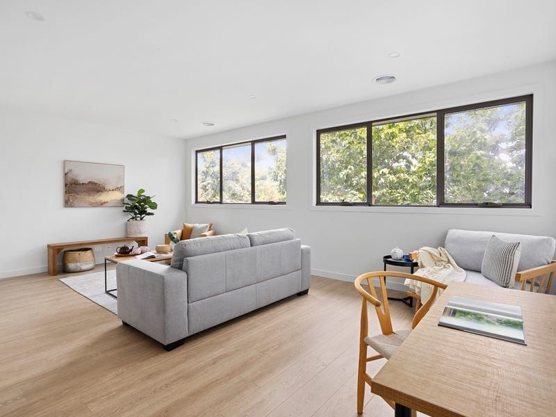 3/8 Banks Street, McCrae, VIC 3938