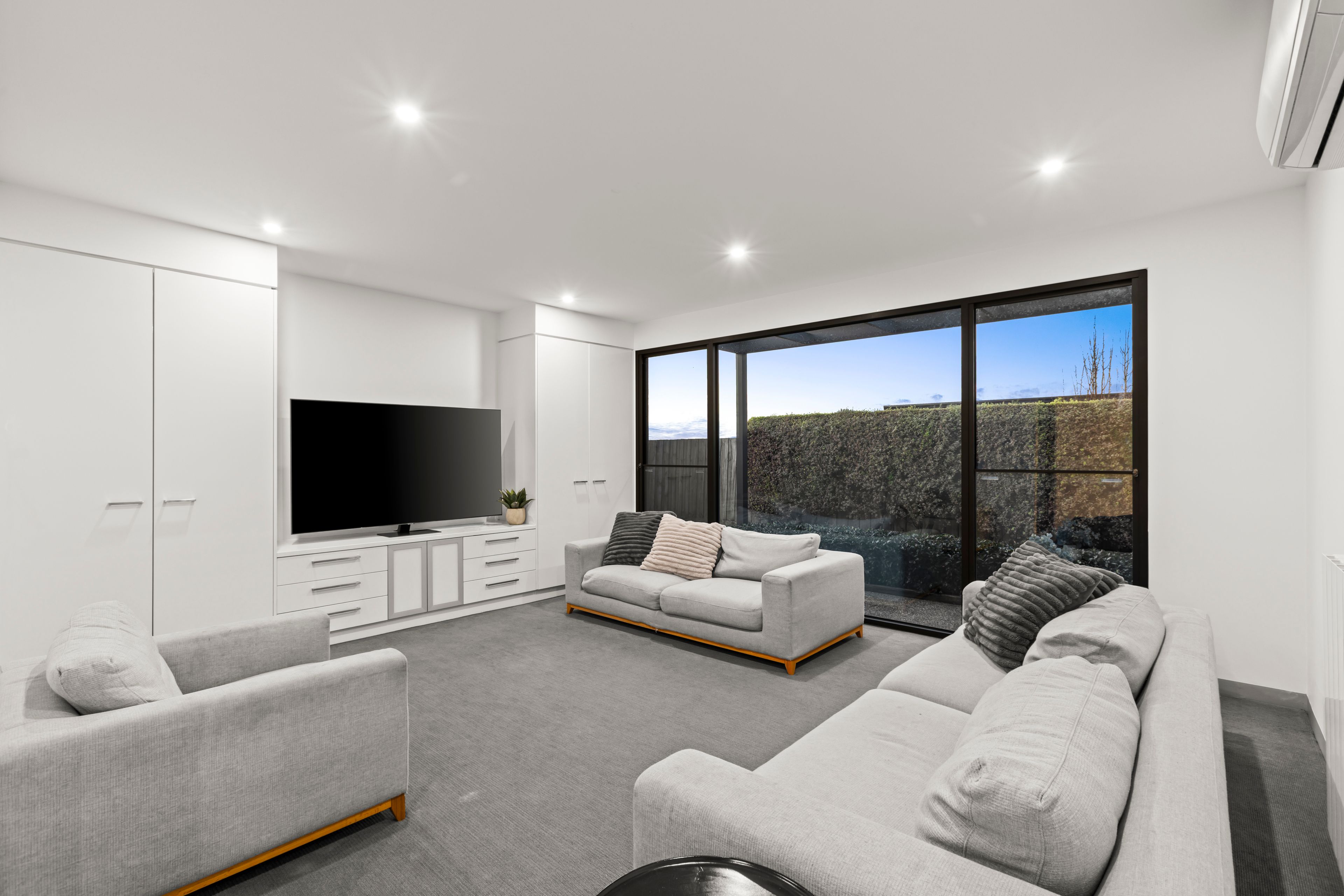 9 Karrakatta Grove — photo 9 of 28