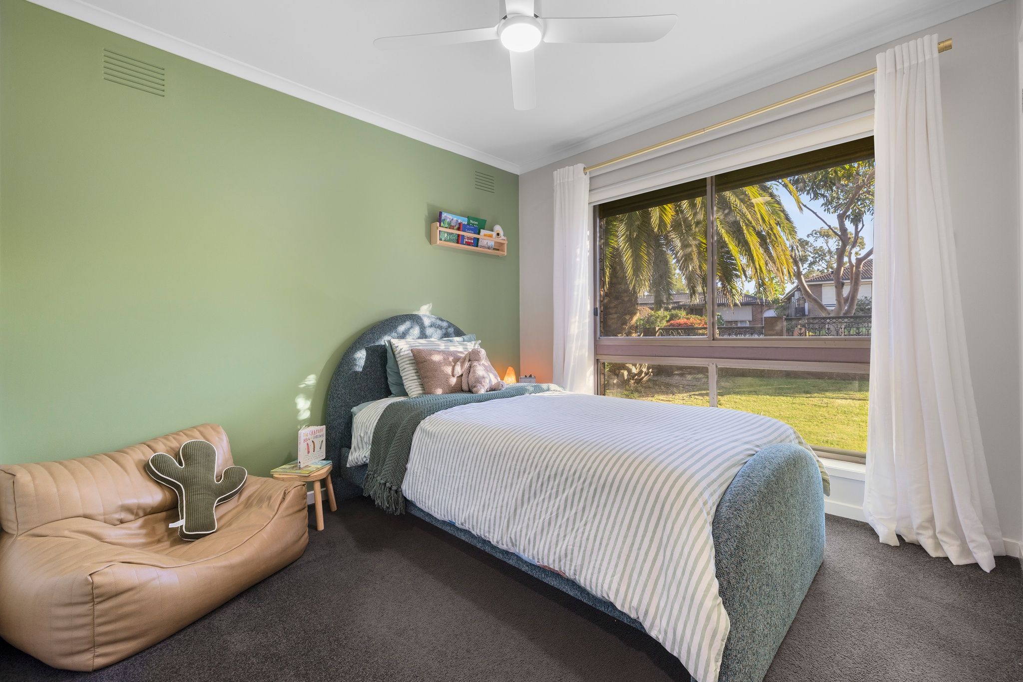 105 Loch Road — photo 9 of 16