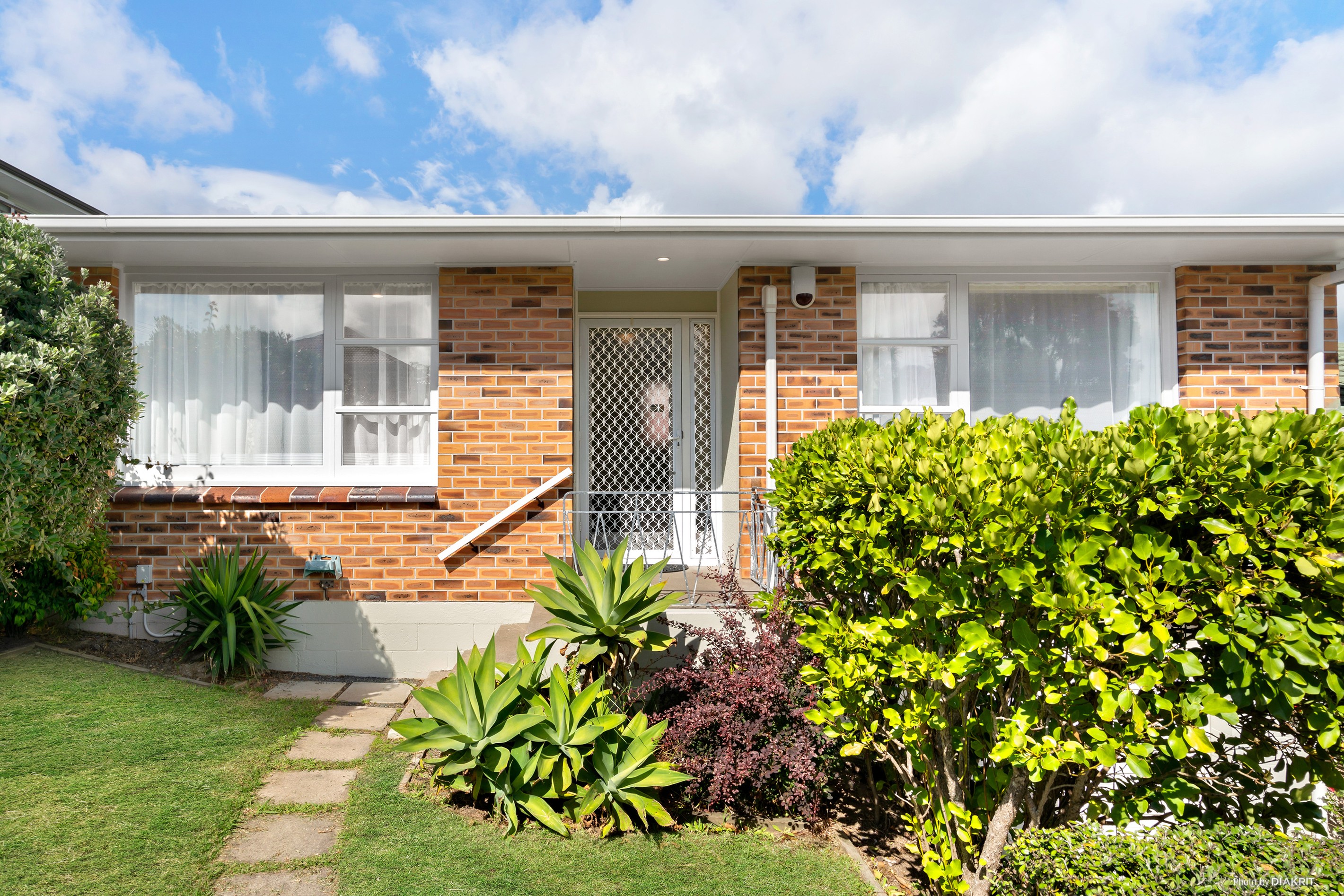 2b Cheriton Road, Mellons Bay, Manukau City