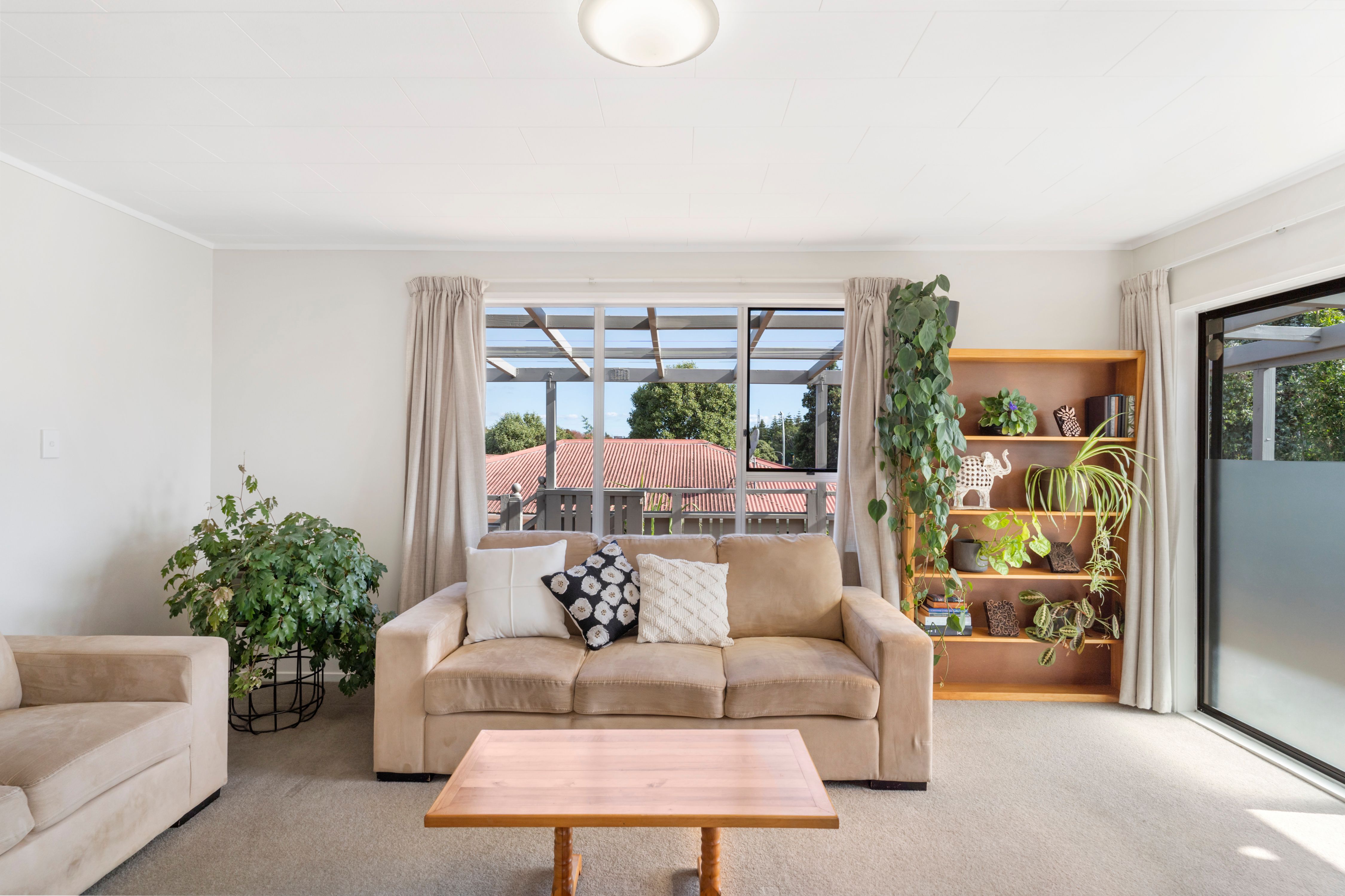 83 Te Irirangi Drive, Clover Park, Manukau City