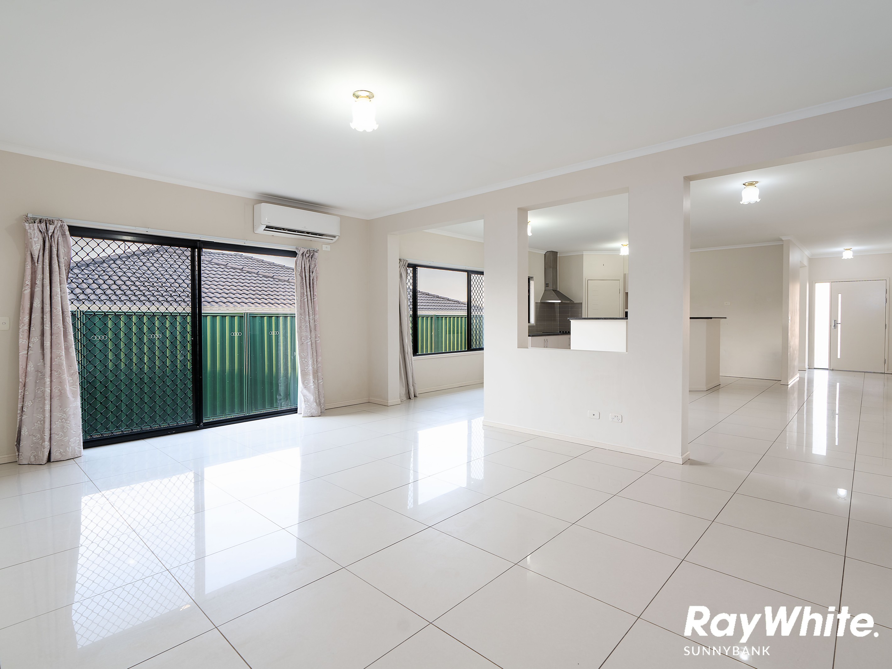 32 Mcgarry Street, Eight Mile Plains, QLD 4113