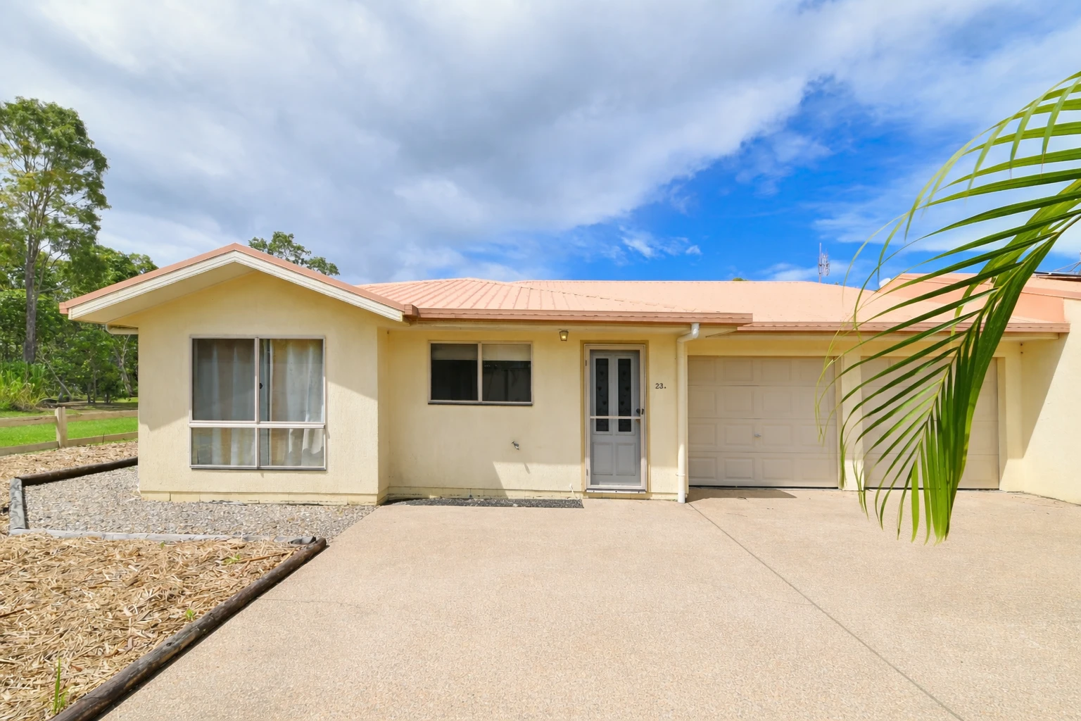 2/23 Marine Parade, Midge Point, QLD 4799