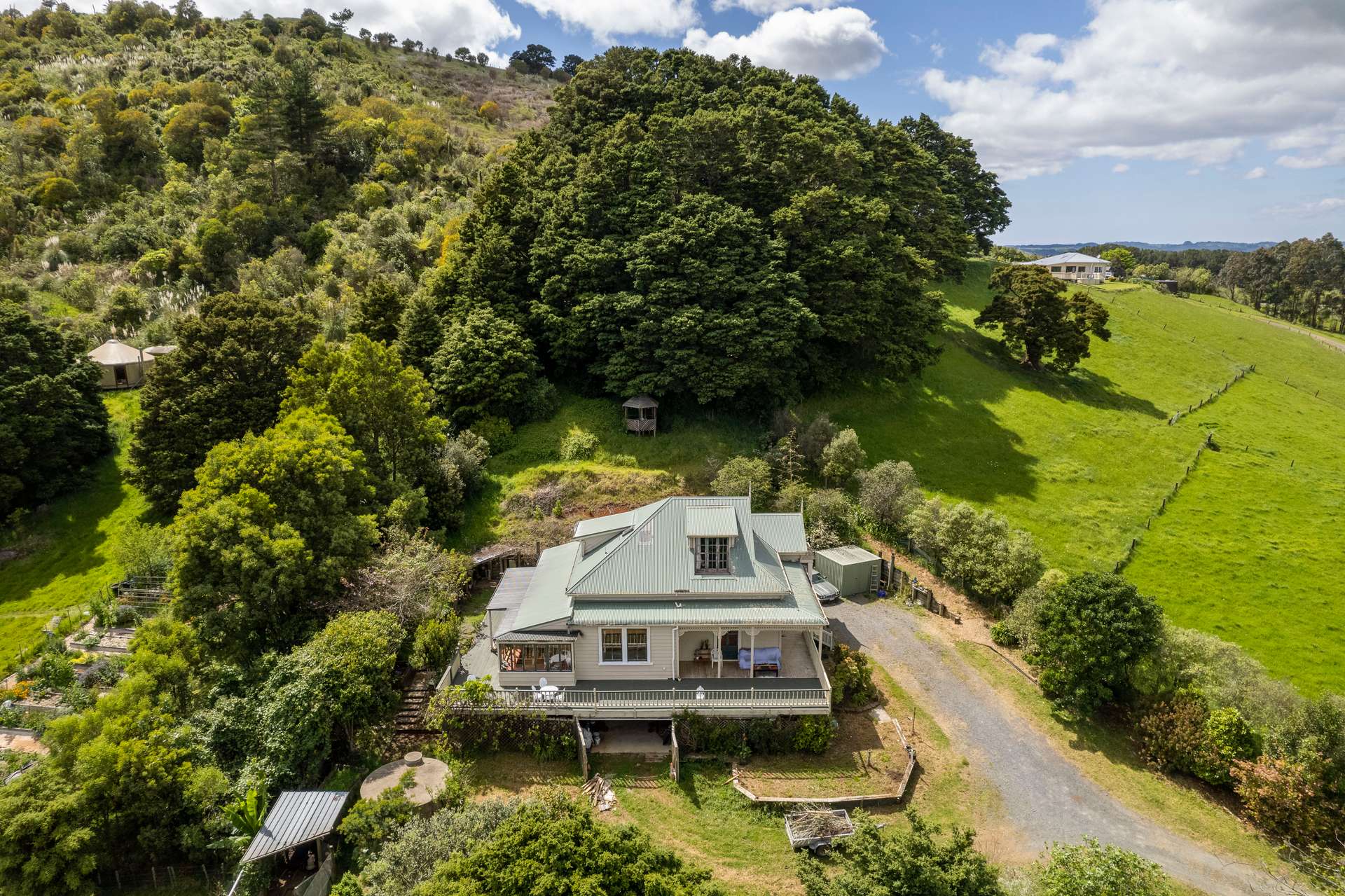 168 Tangihua Road photo 41