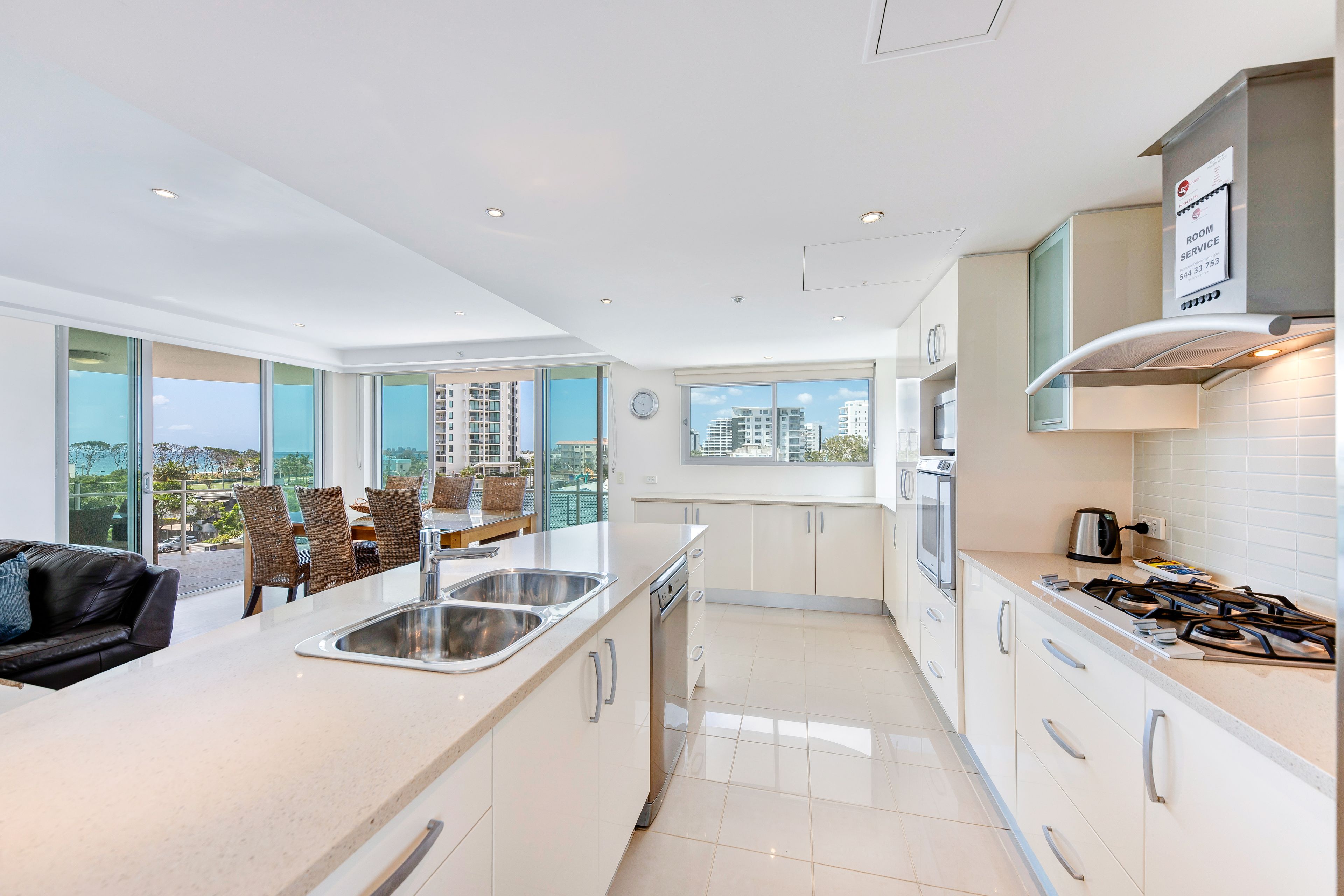 64 Sixth Avenue, Maroochydore QLD 4558
