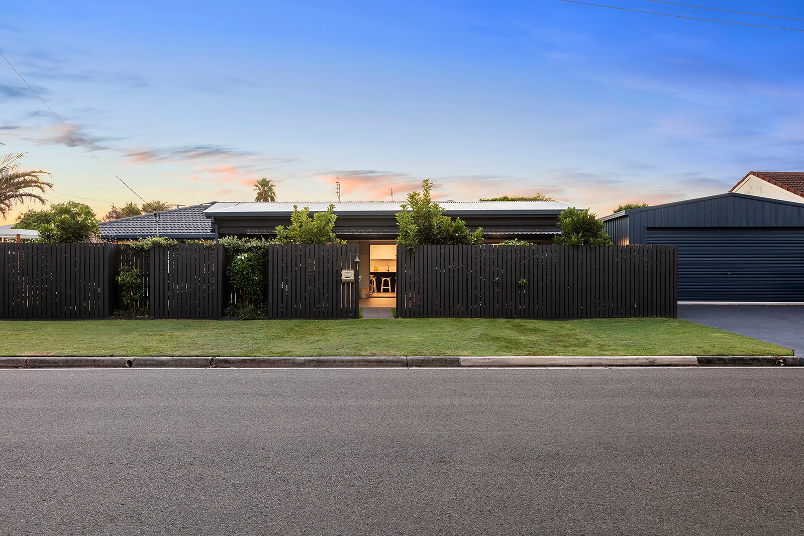 1 Beltana Crescent, Buddina, QLD 4575