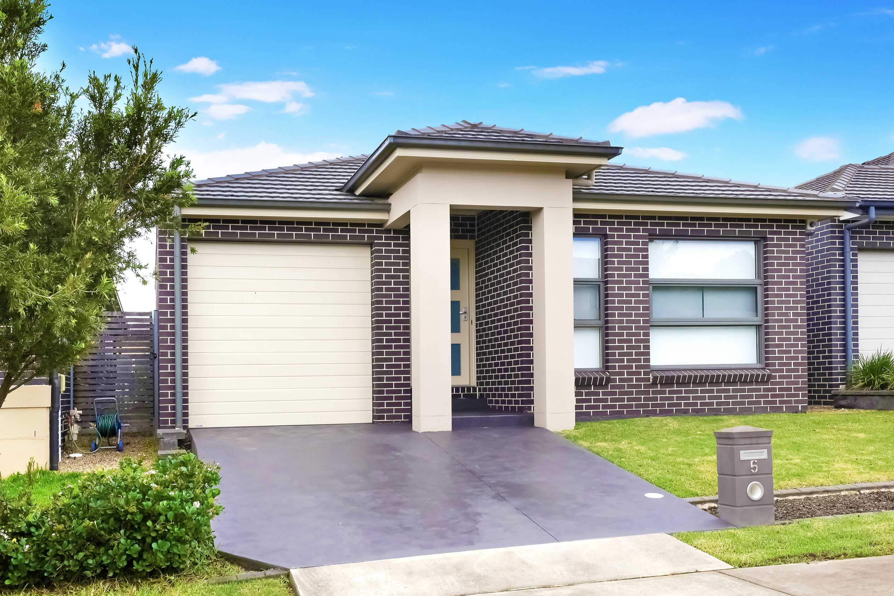 5 Protea Way, JORDAN SPRINGS, NSW 2747