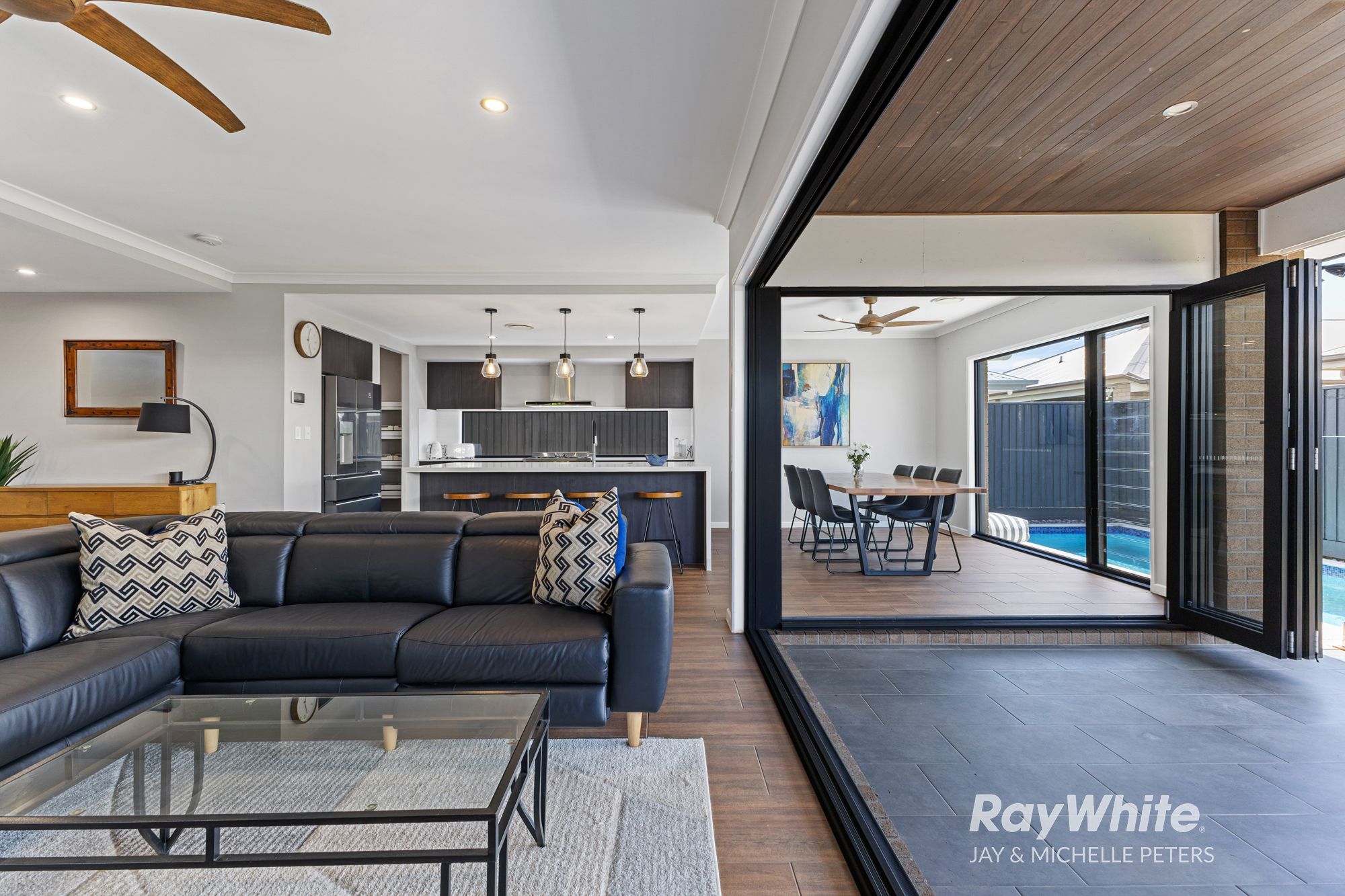 88 Lakeview Promenade, Newport, QLD 4020