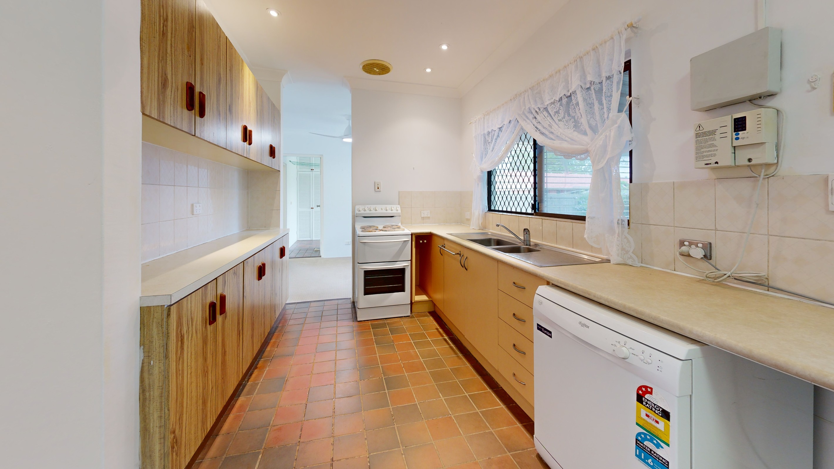 18 Winbirra Court, Kirwan, QLD 4817