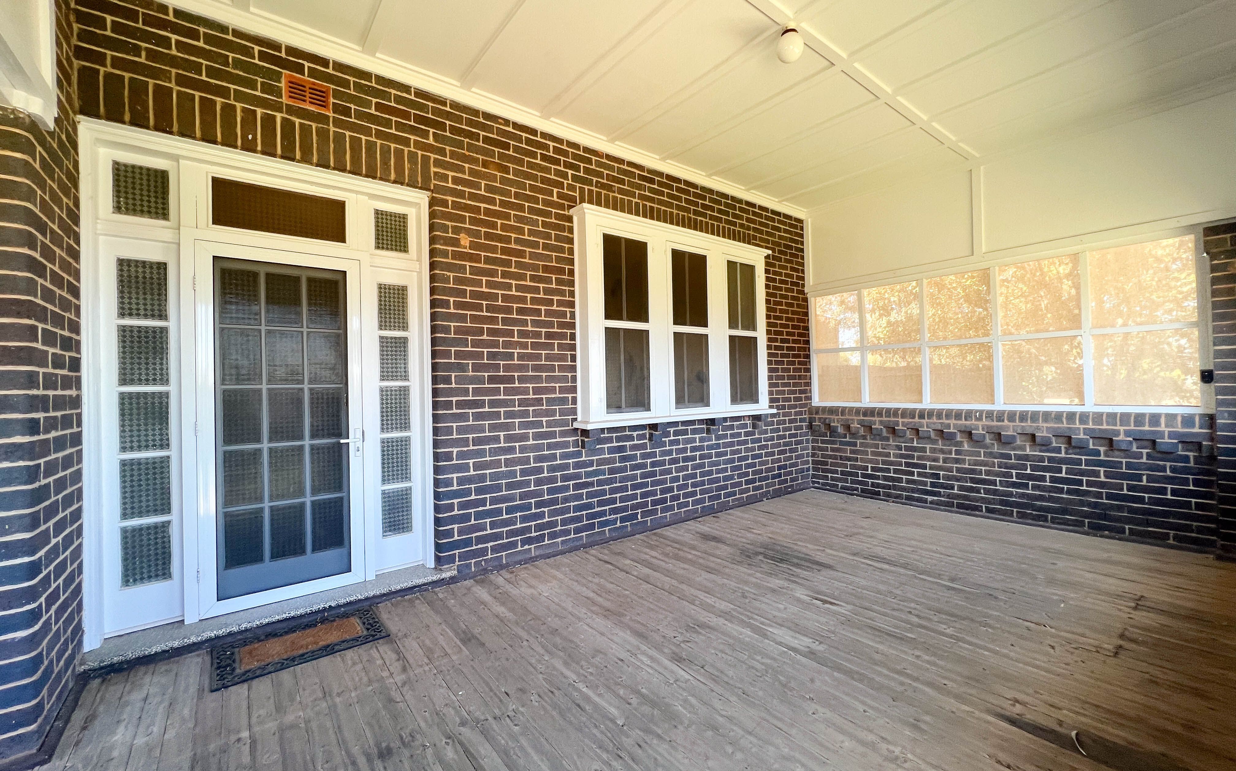 121 Operator Street, West Wyalong, NSW 2671