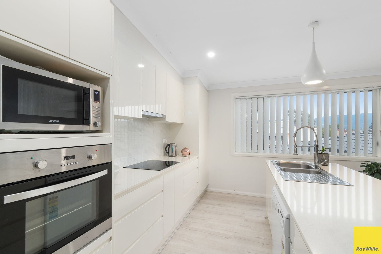 2/9 Emerson Road, Dapto, NSW 2530