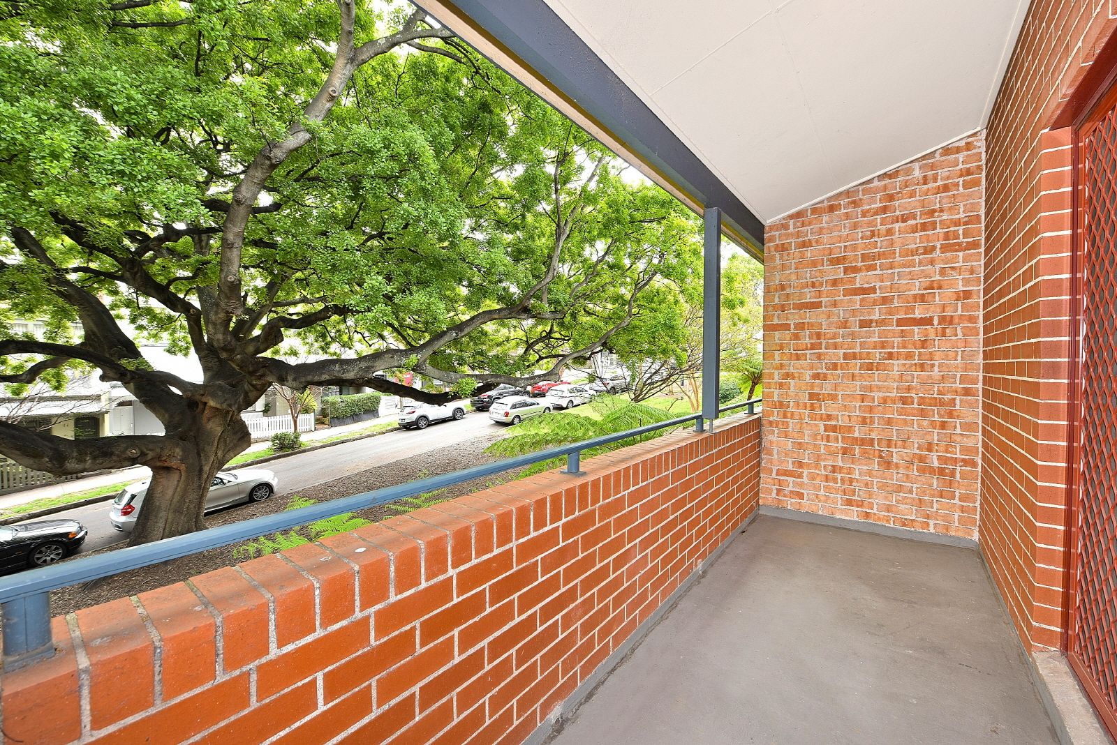 2/10 Kensington Street — photo 6 of 7