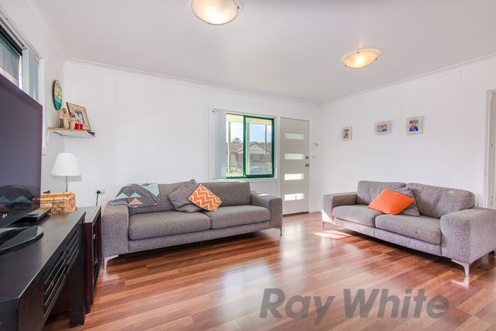 16 Cassia Crescent, Gateshead, NSW 2290